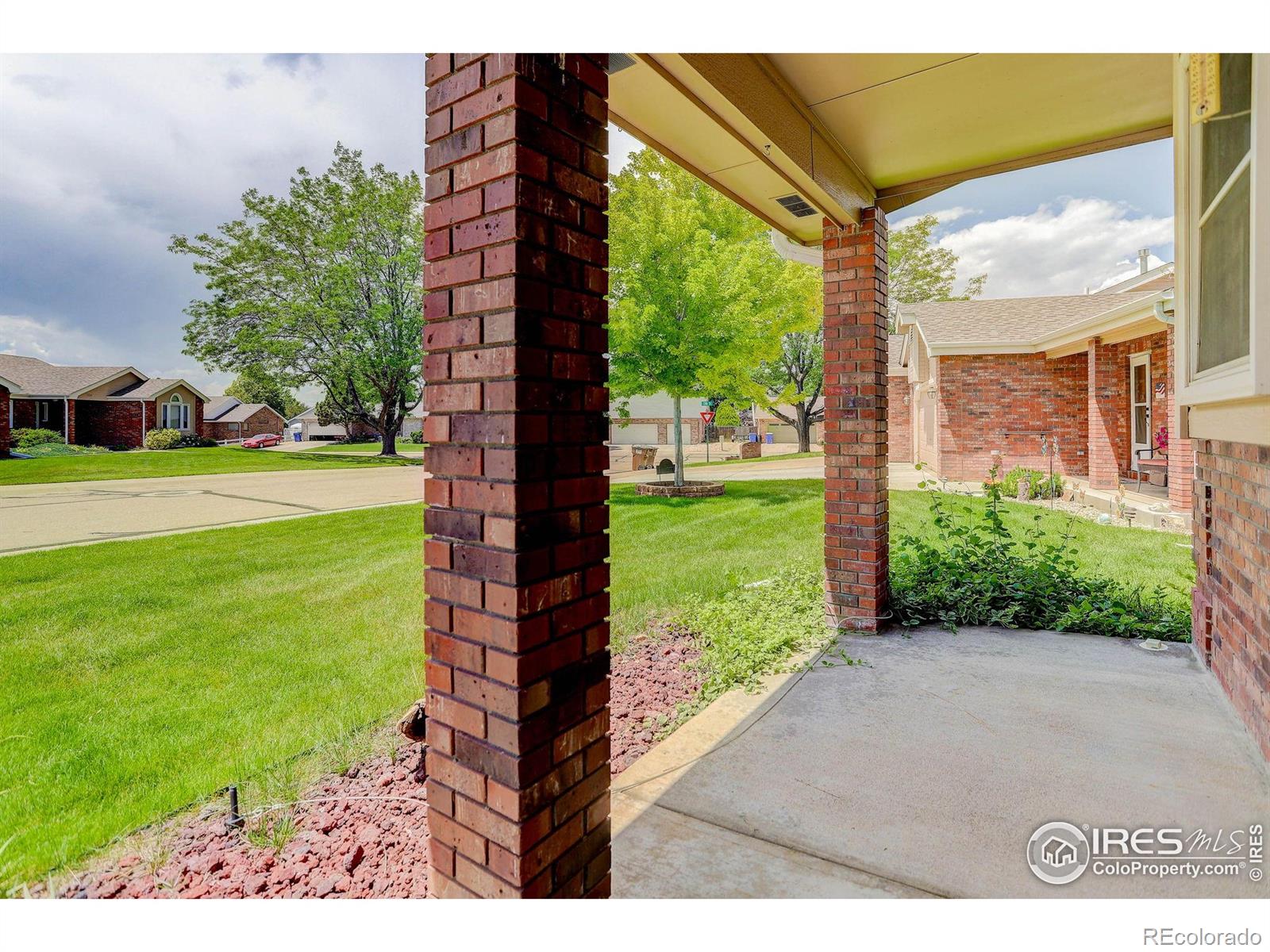 MLS Image #2 for 1250  honeysuckle court,windsor, Colorado