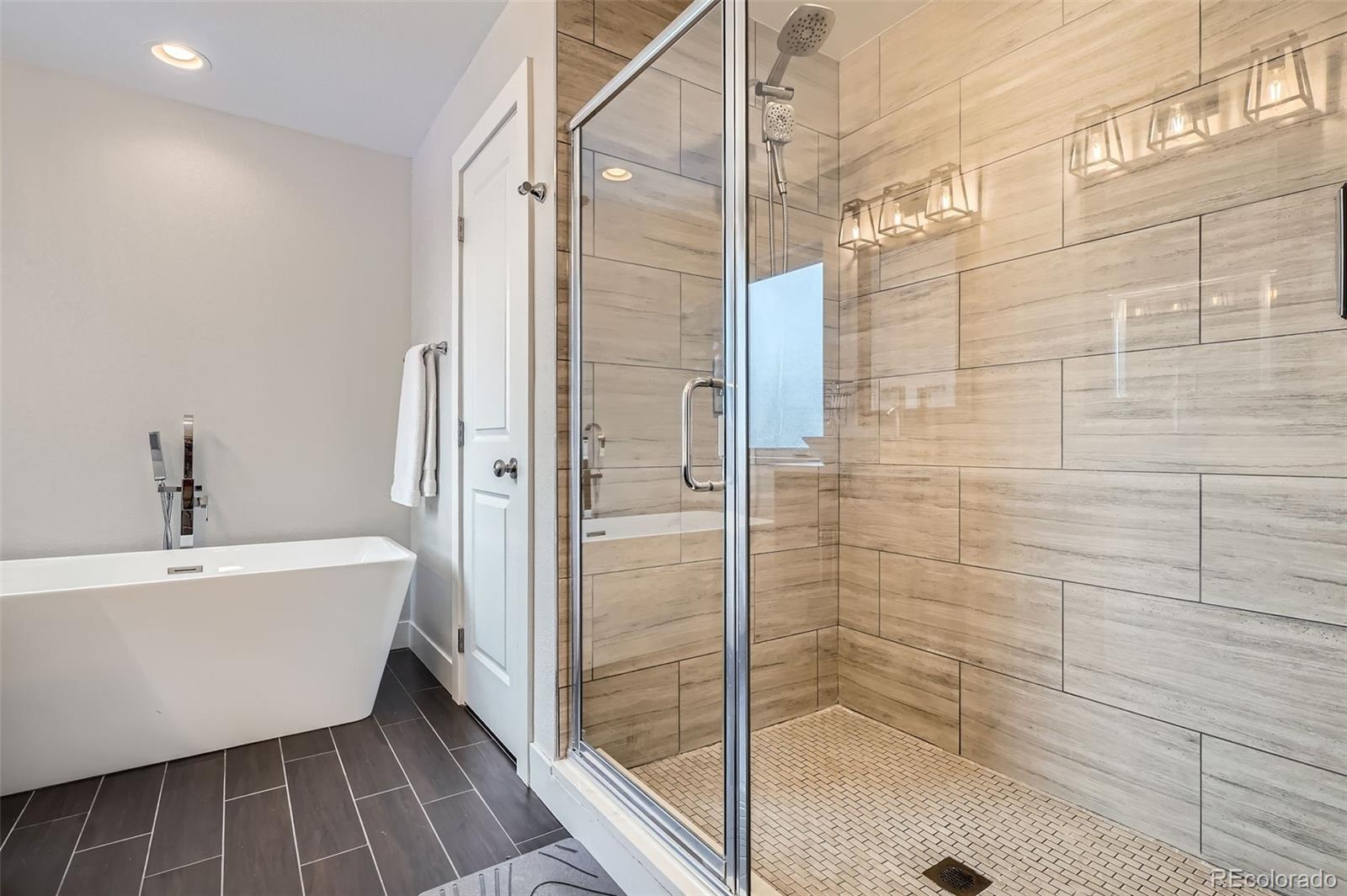 MLS Image #14 for 4728 s acoma street,englewood, Colorado