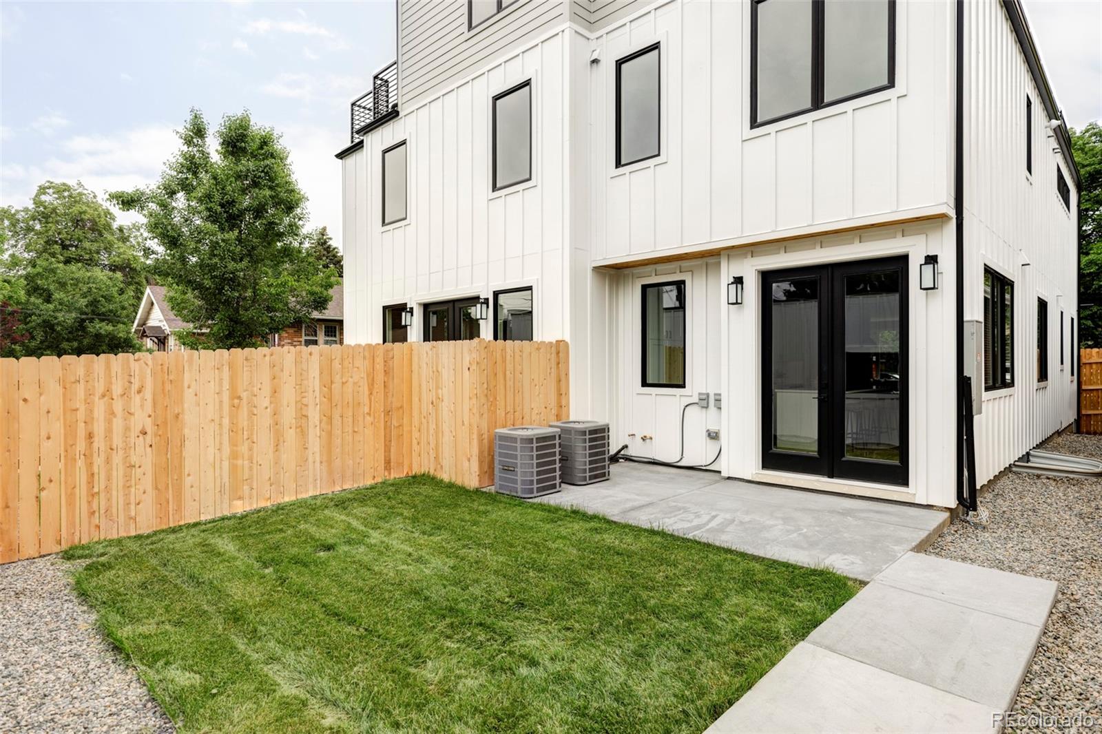 MLS Image #31 for 1541  glencoe street,denver, Colorado