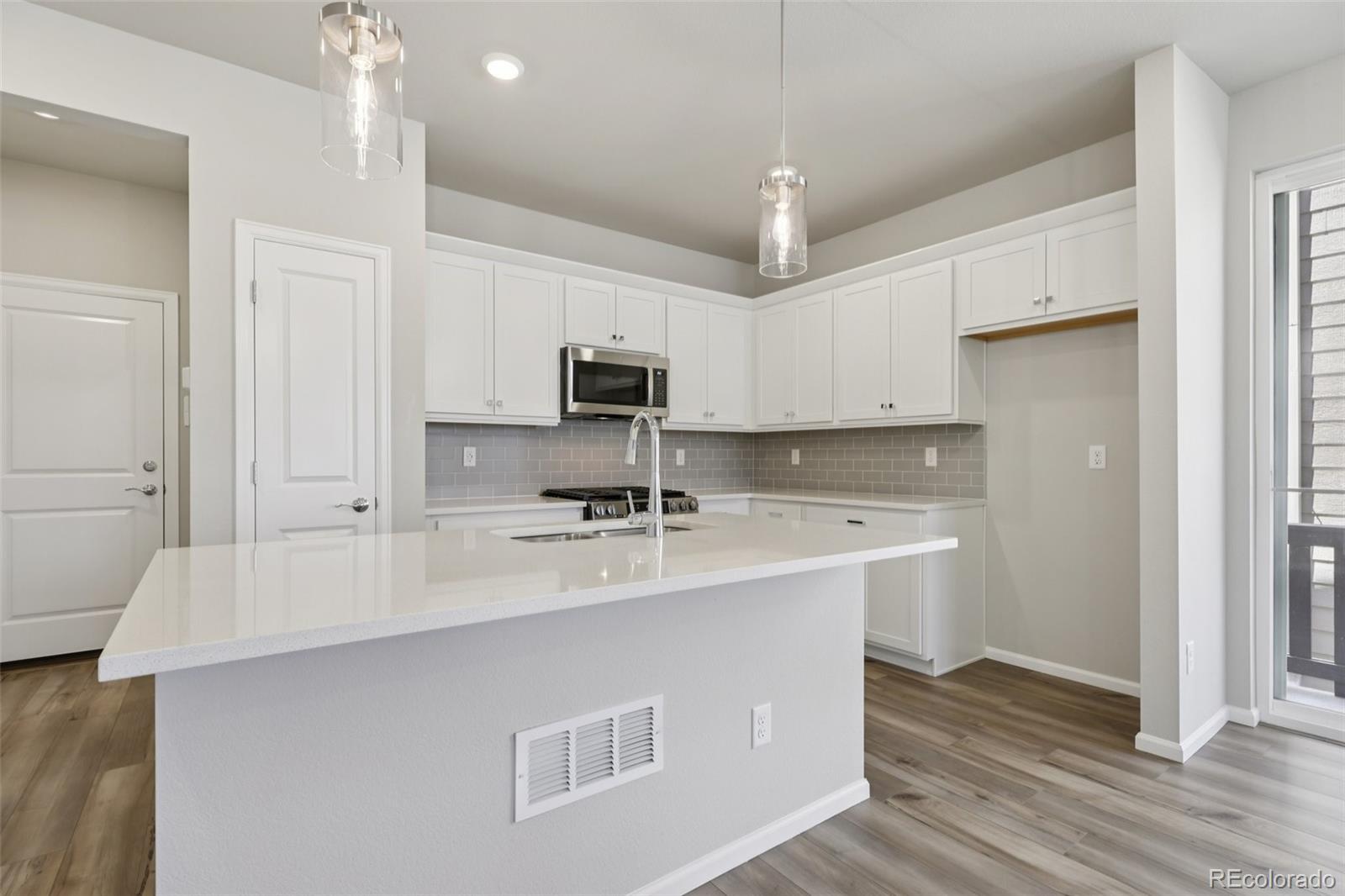 MLS Image #5 for 7245  goldbloom lane,littleton, Colorado