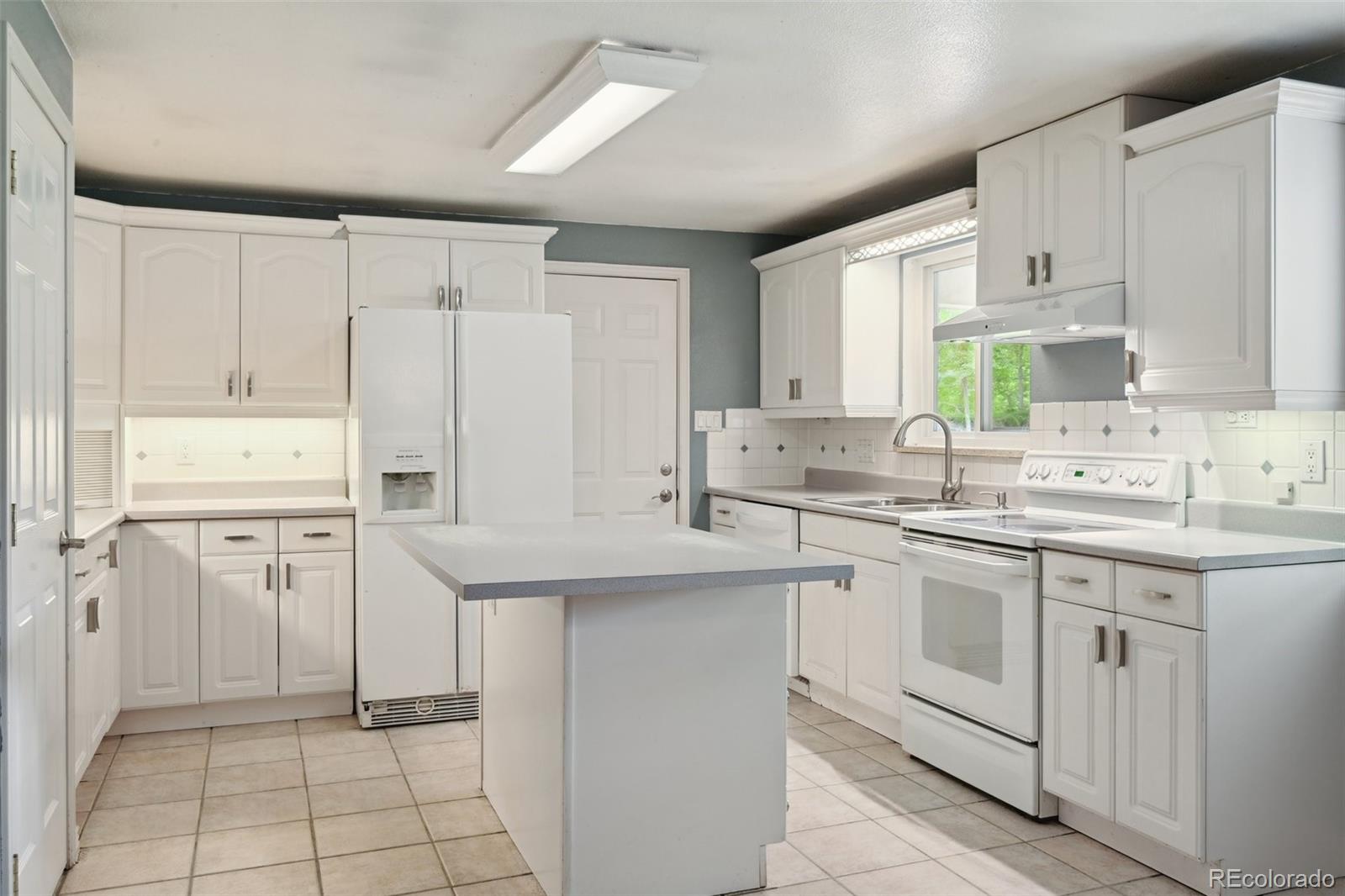 MLS Image #8 for 3784  swadley street,wheat ridge, Colorado