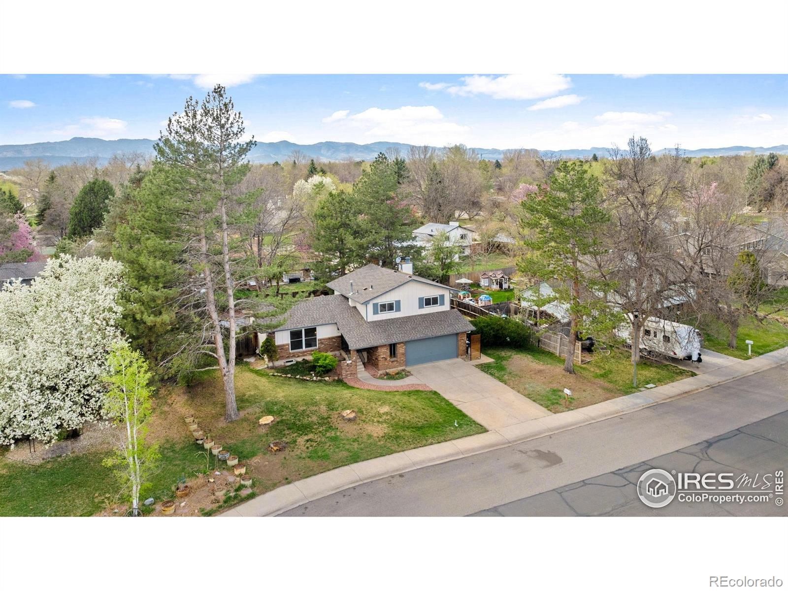 CMA Image for 717  Parkview Drive,Fort Collins, Colorado