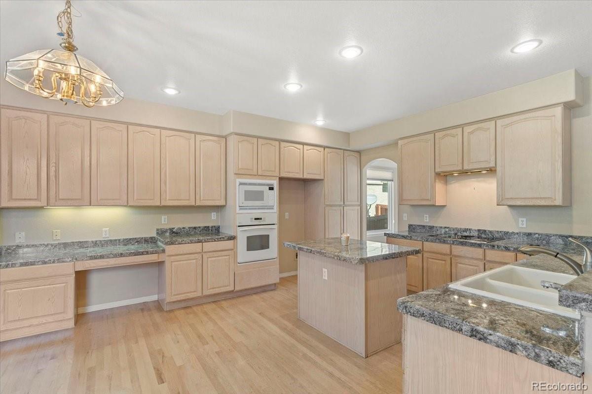 MLS Image #15 for 6449 s jamaica circle,englewood, Colorado