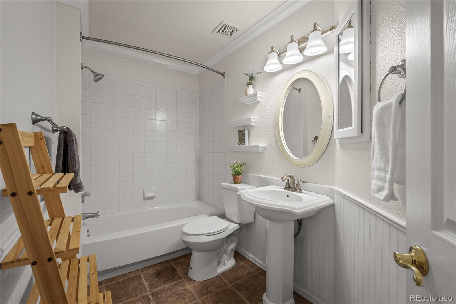 MLS Image #33 for 206  luxury lane,colorado springs, Colorado