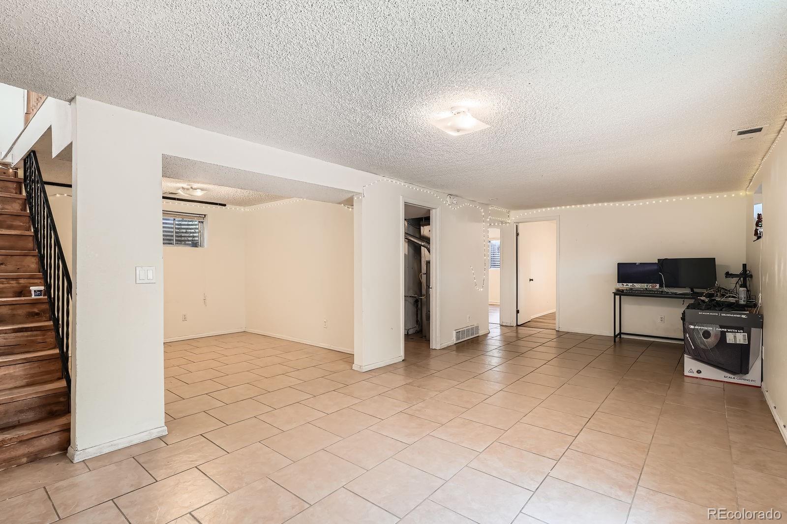 MLS Image #14 for 2615 s laredo court,aurora, Colorado
