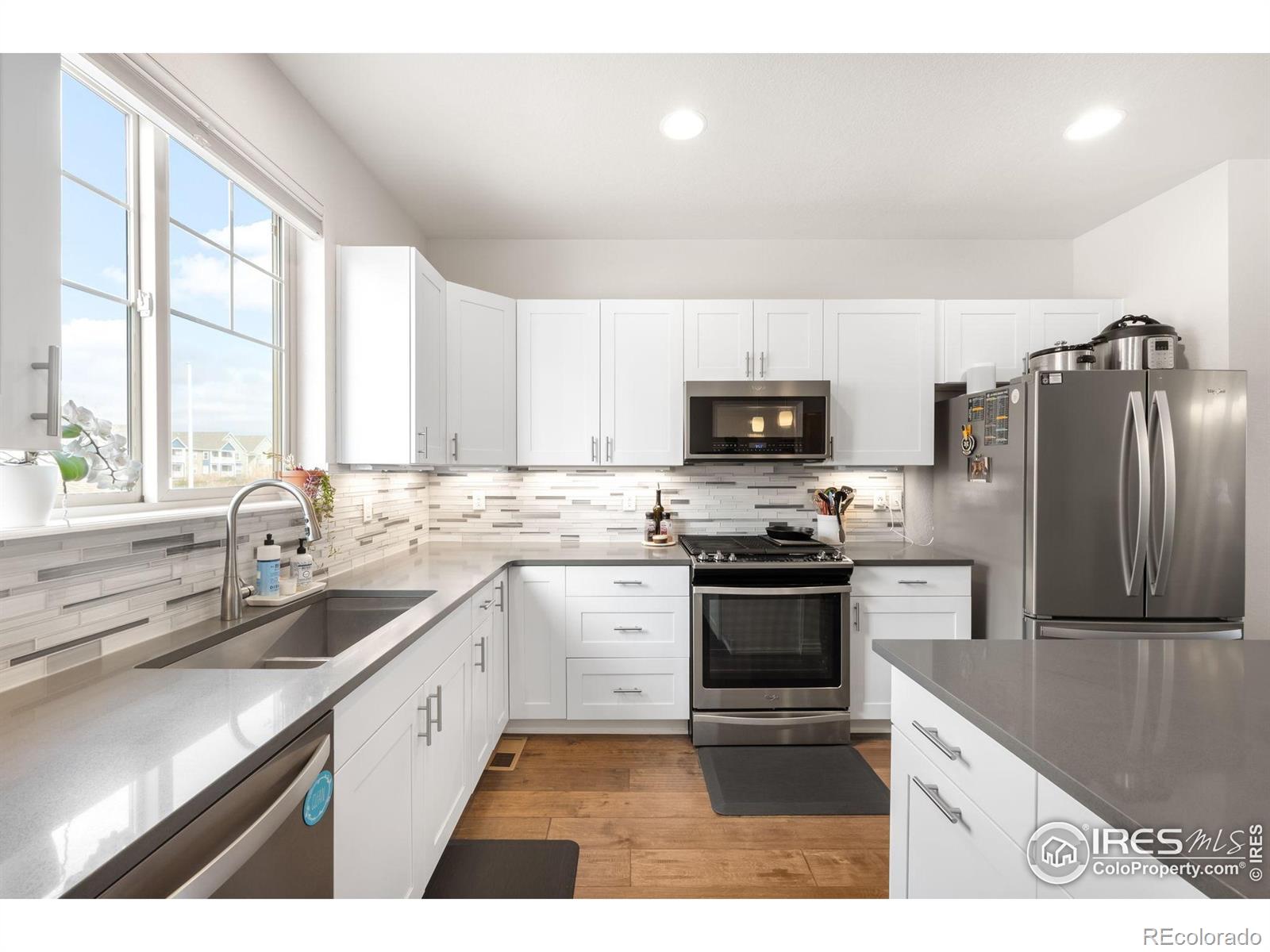 MLS Image #5 for 883  widgeon circle,longmont, Colorado