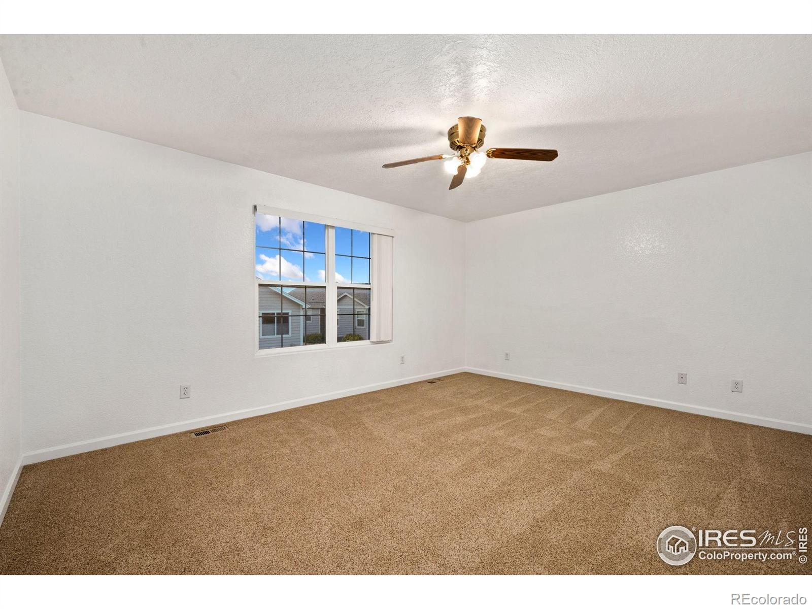 MLS Image #11 for 3316  barbera street,evans, Colorado