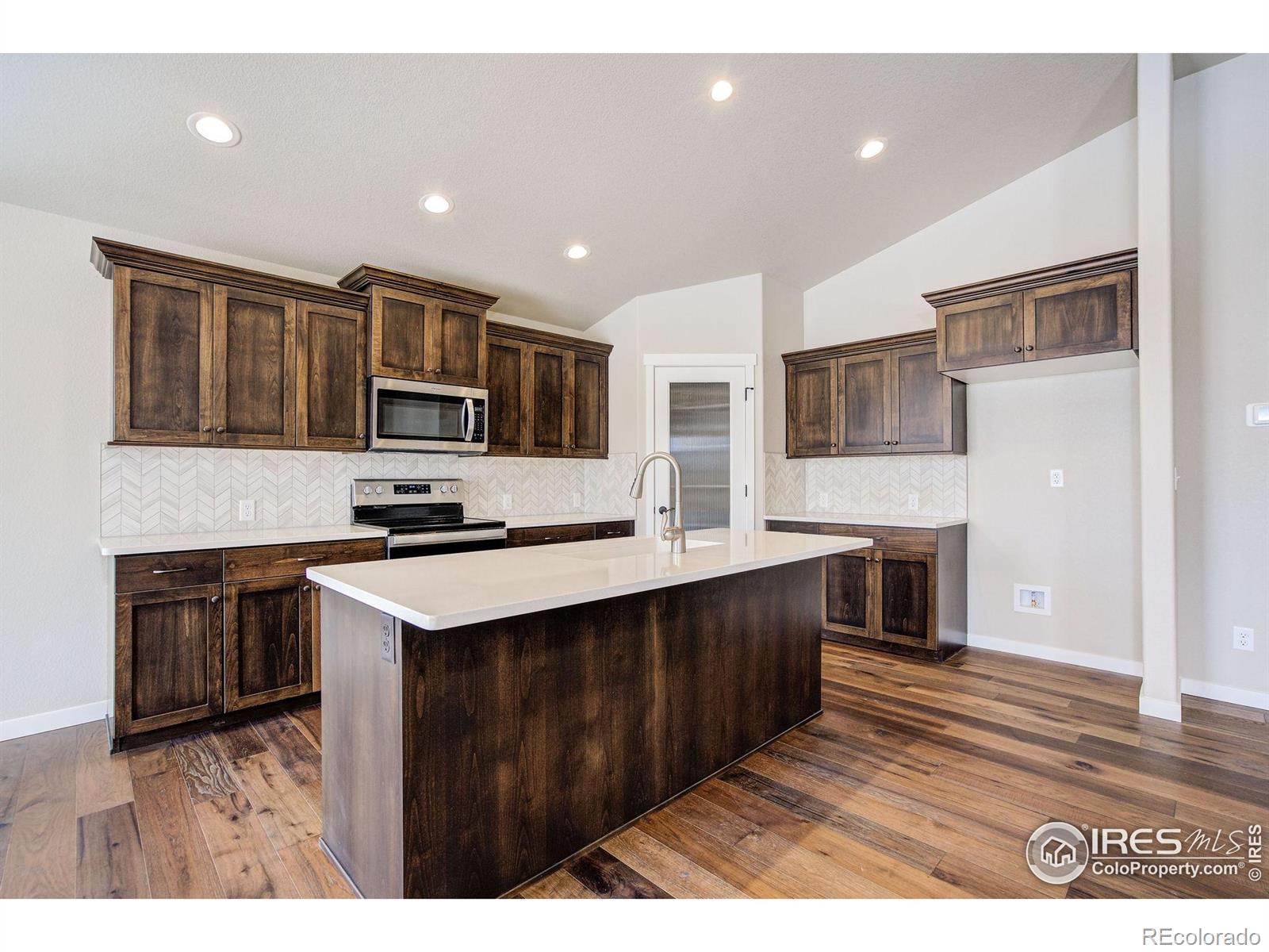 MLS Image #4 for 7150  rye grass drive,wellington, Colorado