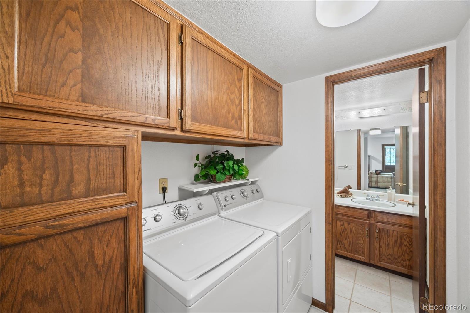 MLS Image #19 for 4677 s wolff street,denver, Colorado