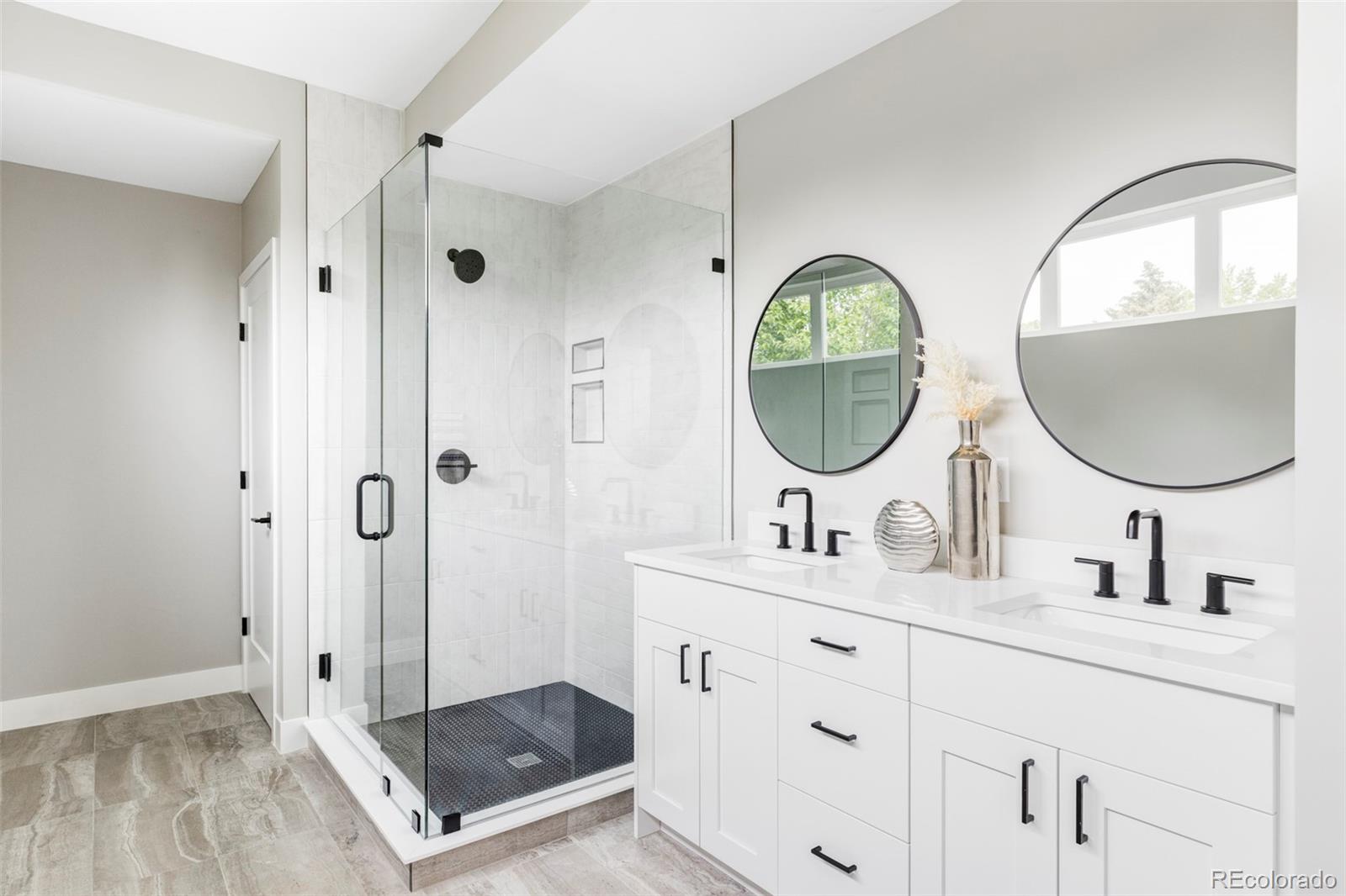 MLS Image #14 for 1543  glencoe street,denver, Colorado