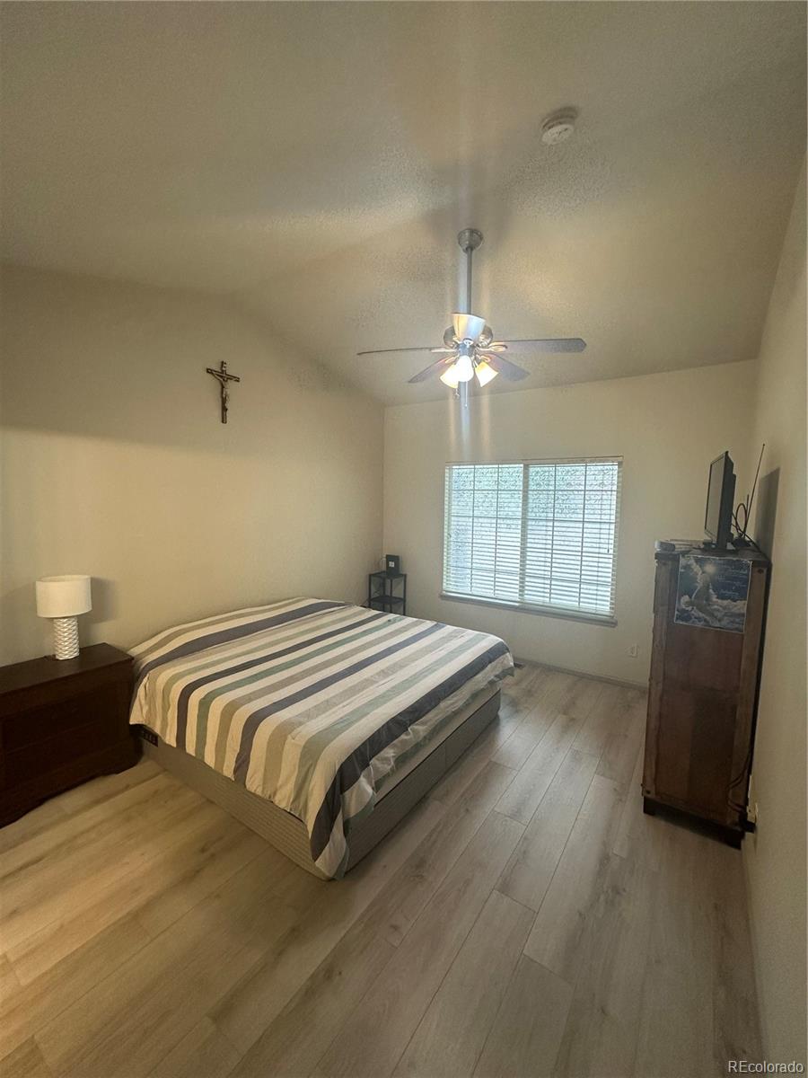 MLS Image #11 for 12235 e 2nd drive,aurora, Colorado