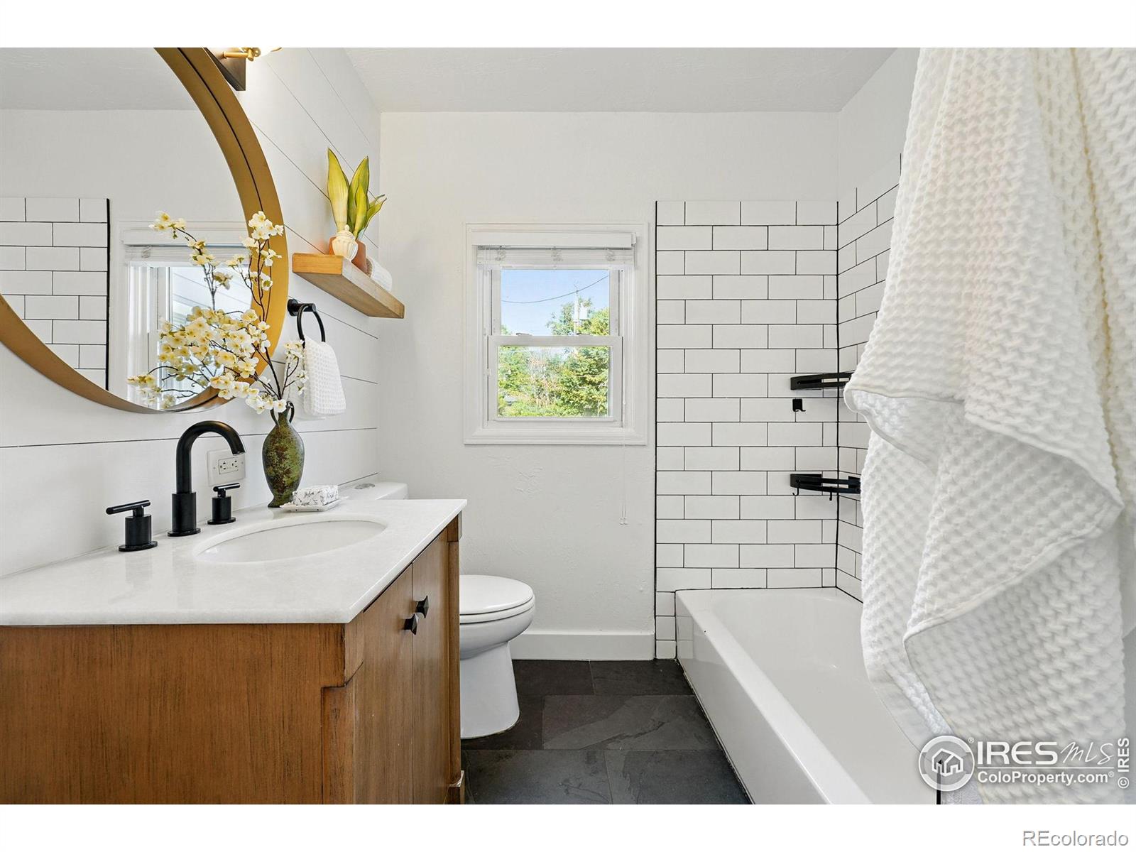 MLS Image #11 for 4720  perry street,denver, Colorado