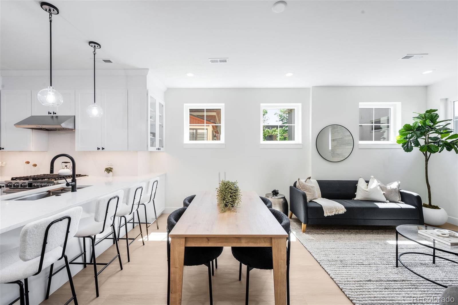 MLS Image #7 for 4640 w 39th avenue,denver, Colorado