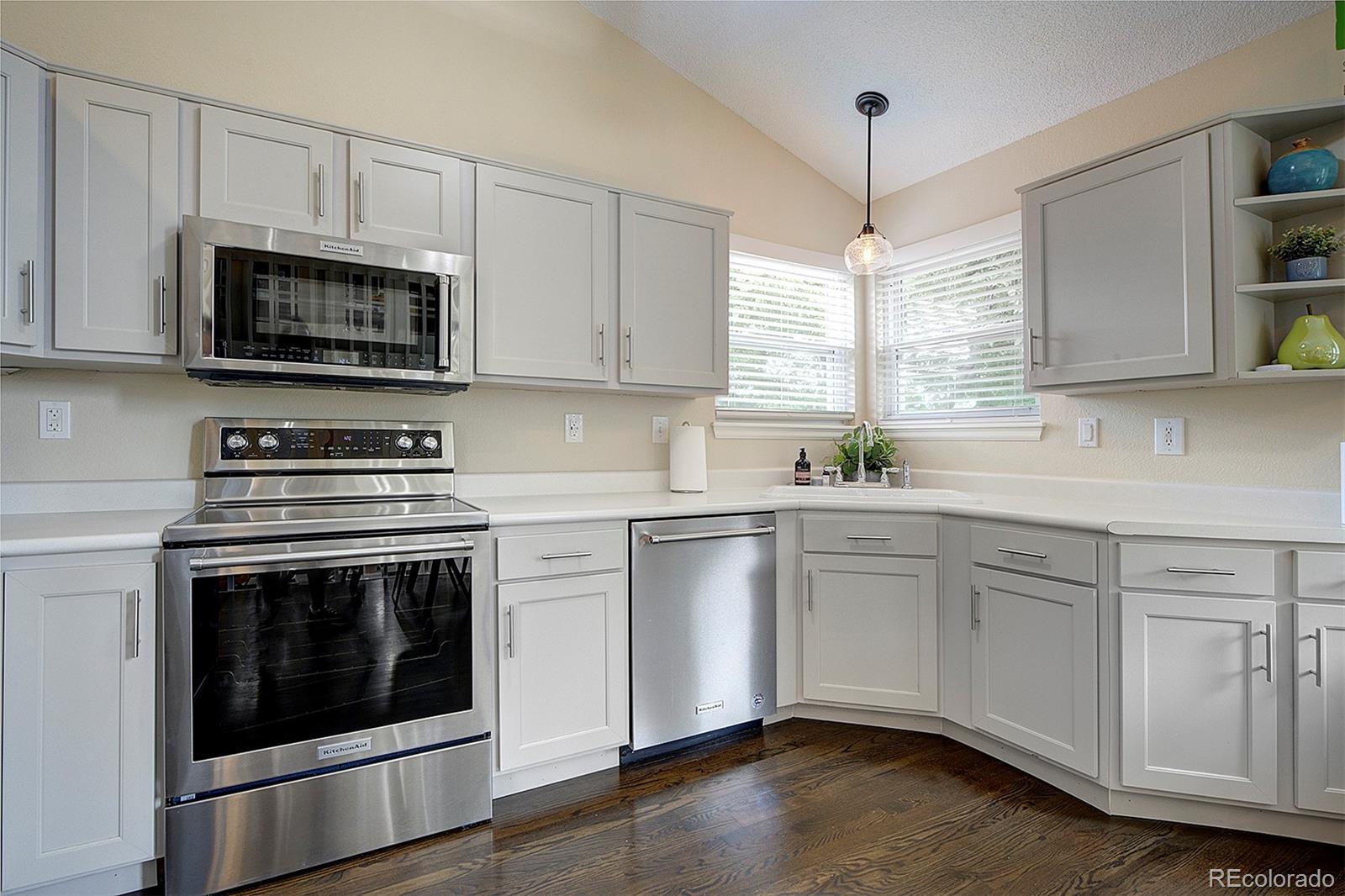 MLS Image #6 for 8258 s reed way,littleton, Colorado