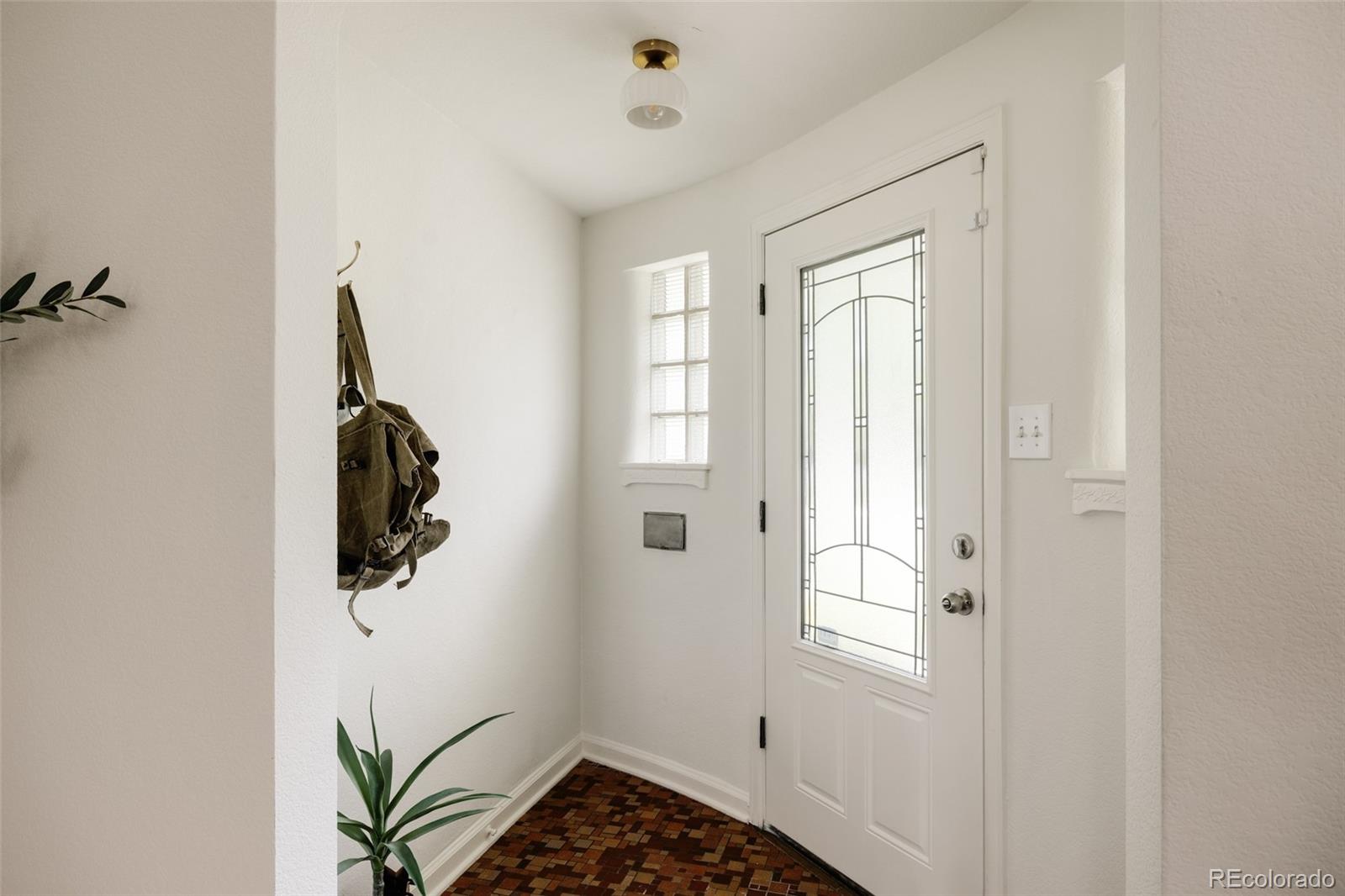 MLS Image #4 for 1185 s steele street,denver, Colorado