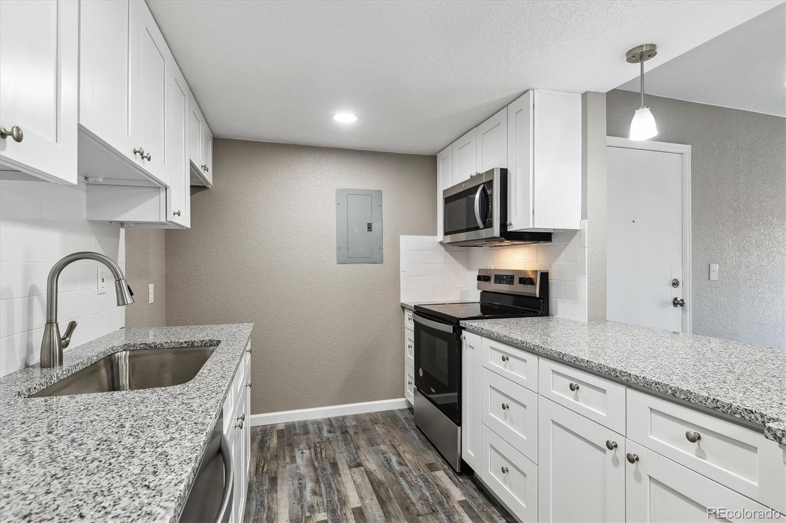 MLS Image #7 for 1777 s pitkin street,aurora, Colorado