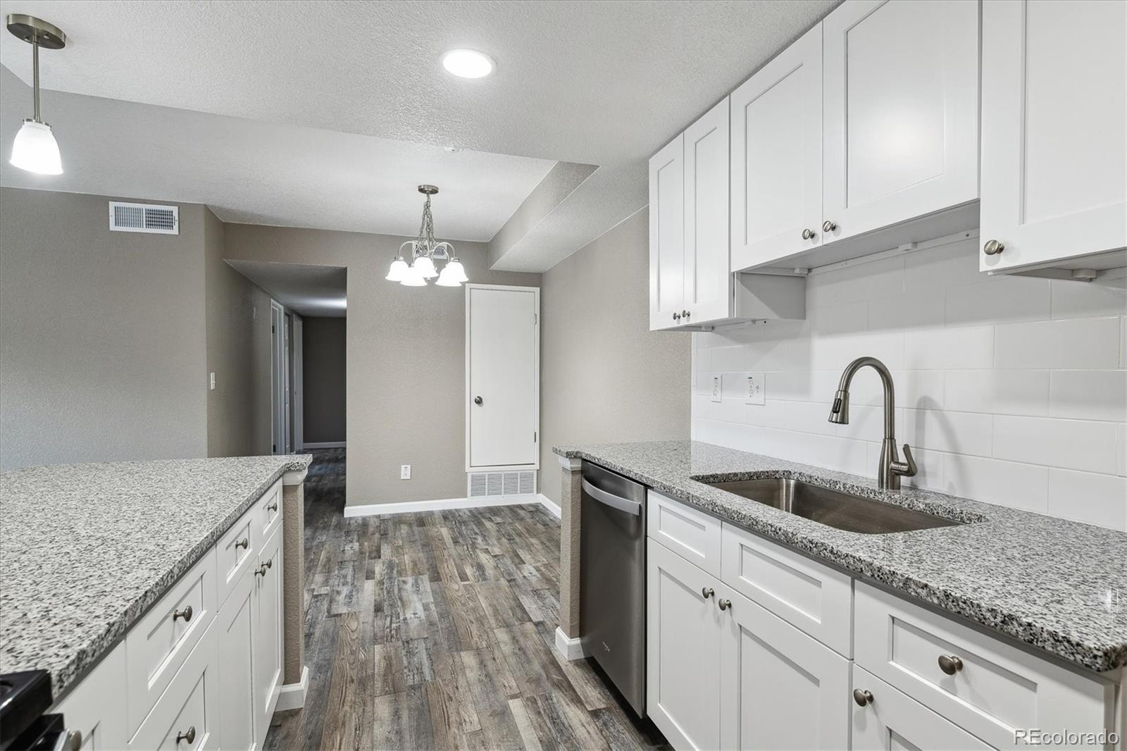MLS Image #8 for 1777 s pitkin street,aurora, Colorado