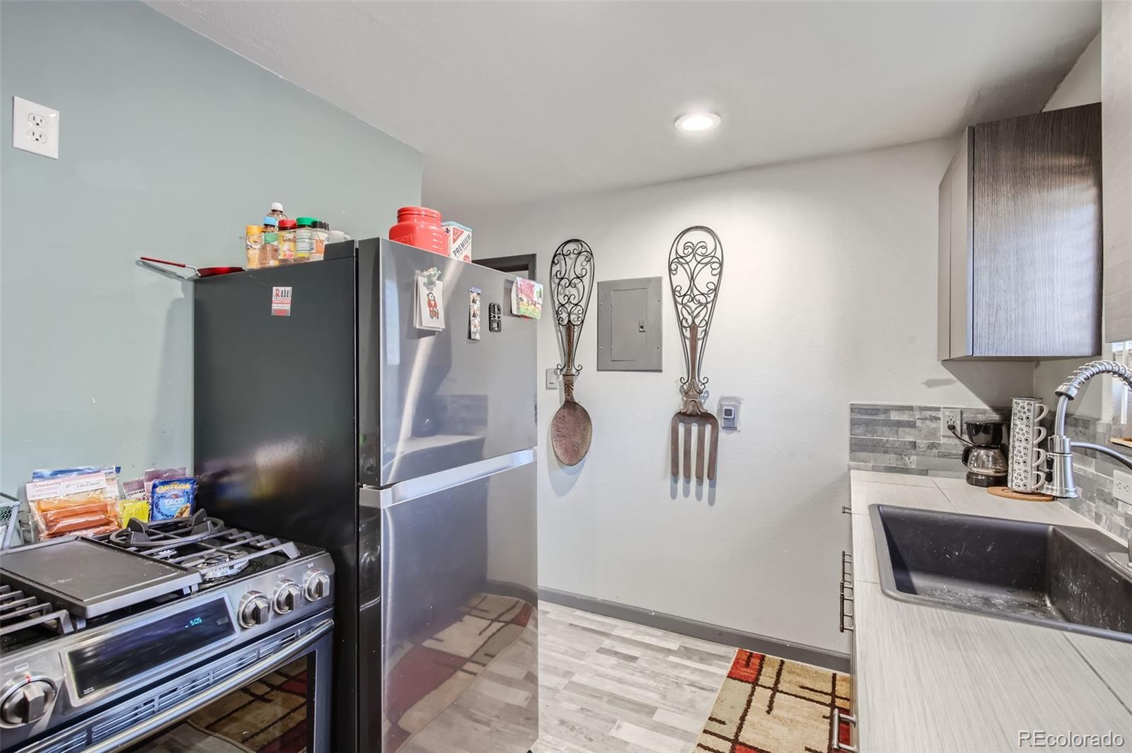 MLS Image #9 for 3081 w 18th avenue,denver, Colorado