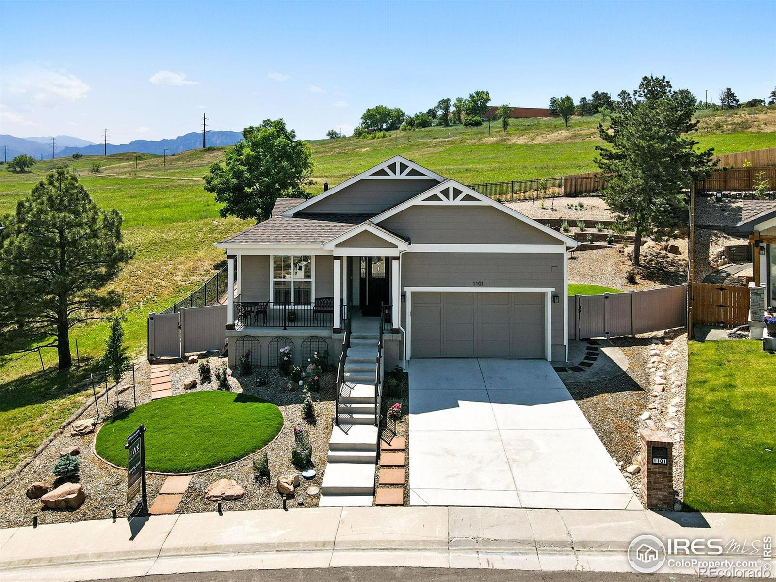 MLS Image #1 for 1101  hillside lane,louisville, Colorado