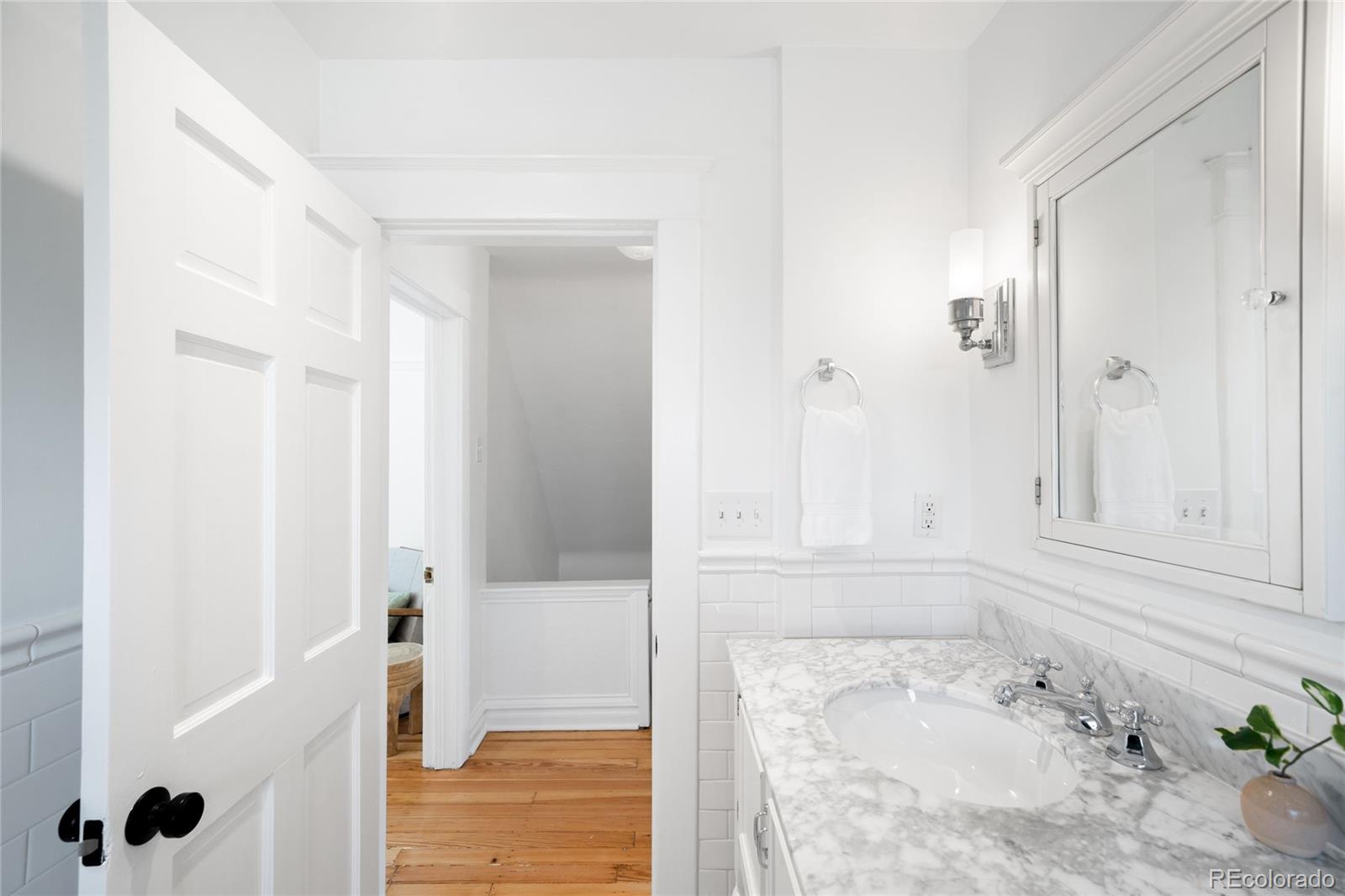 MLS Image #16 for 4363 n raleigh street,denver, Colorado