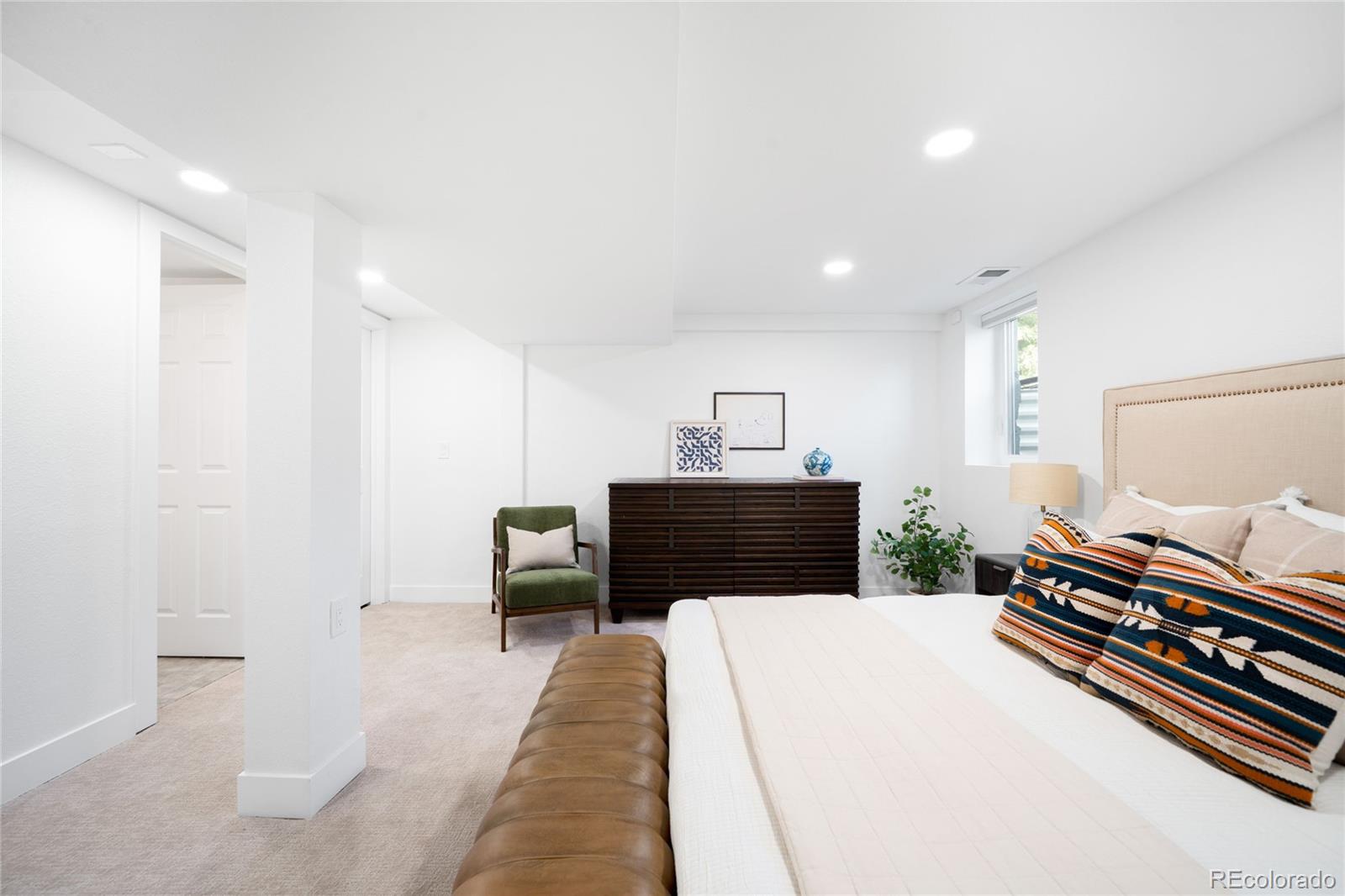 MLS Image #27 for 4363 n raleigh street,denver, Colorado