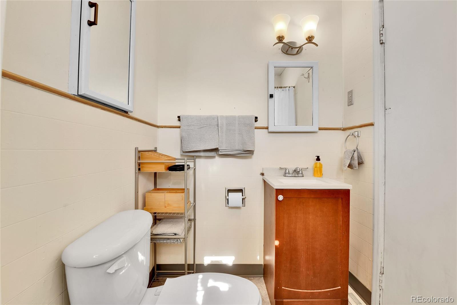 MLS Image #10 for 2171 s cherokee street,denver, Colorado