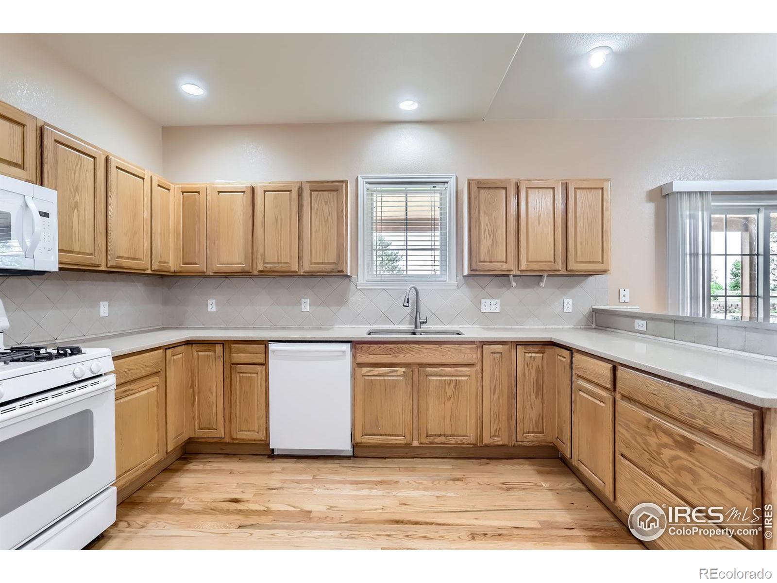 MLS Image #10 for 6544  saddleback avenue,firestone, Colorado