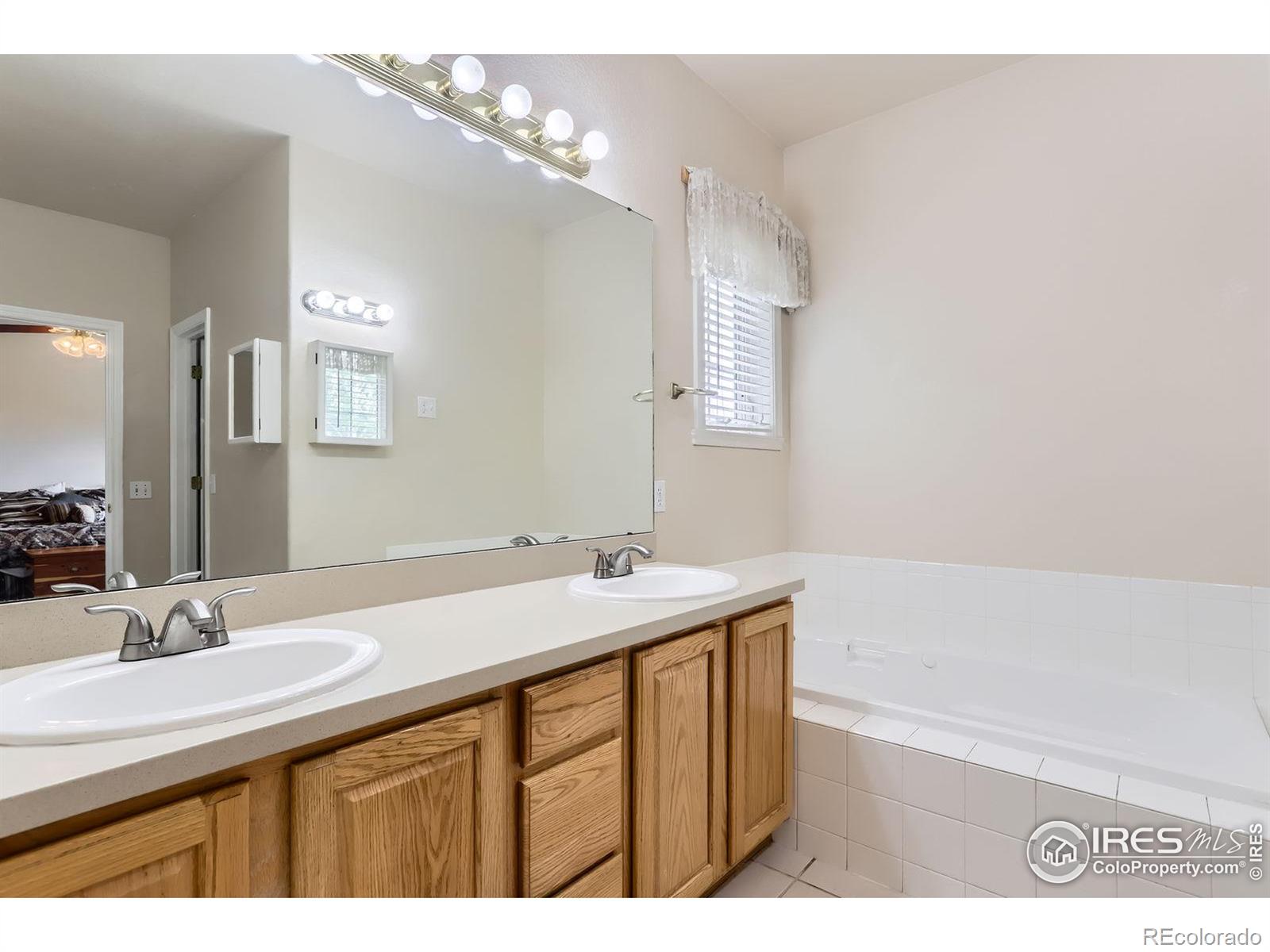 MLS Image #17 for 6544  saddleback avenue,firestone, Colorado