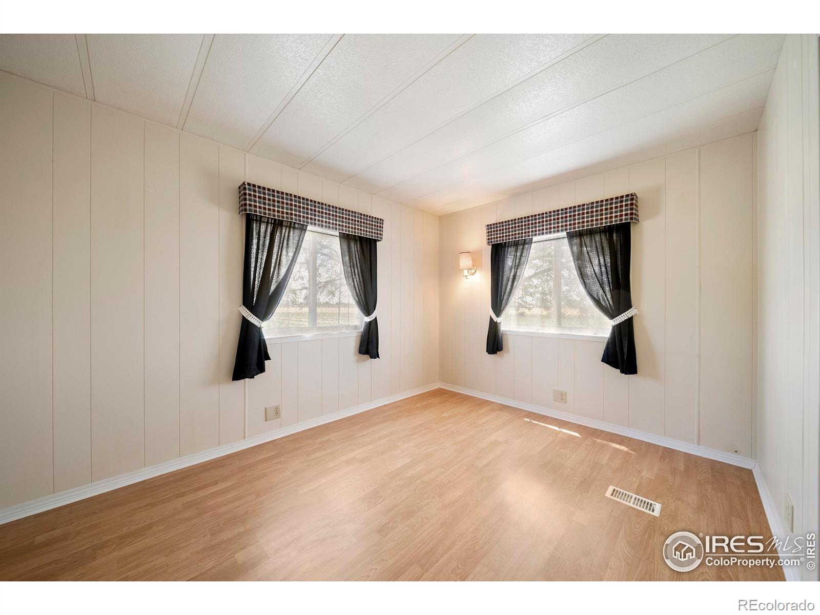 MLS Image #23 for 15260  county road ,fort morgan, Colorado