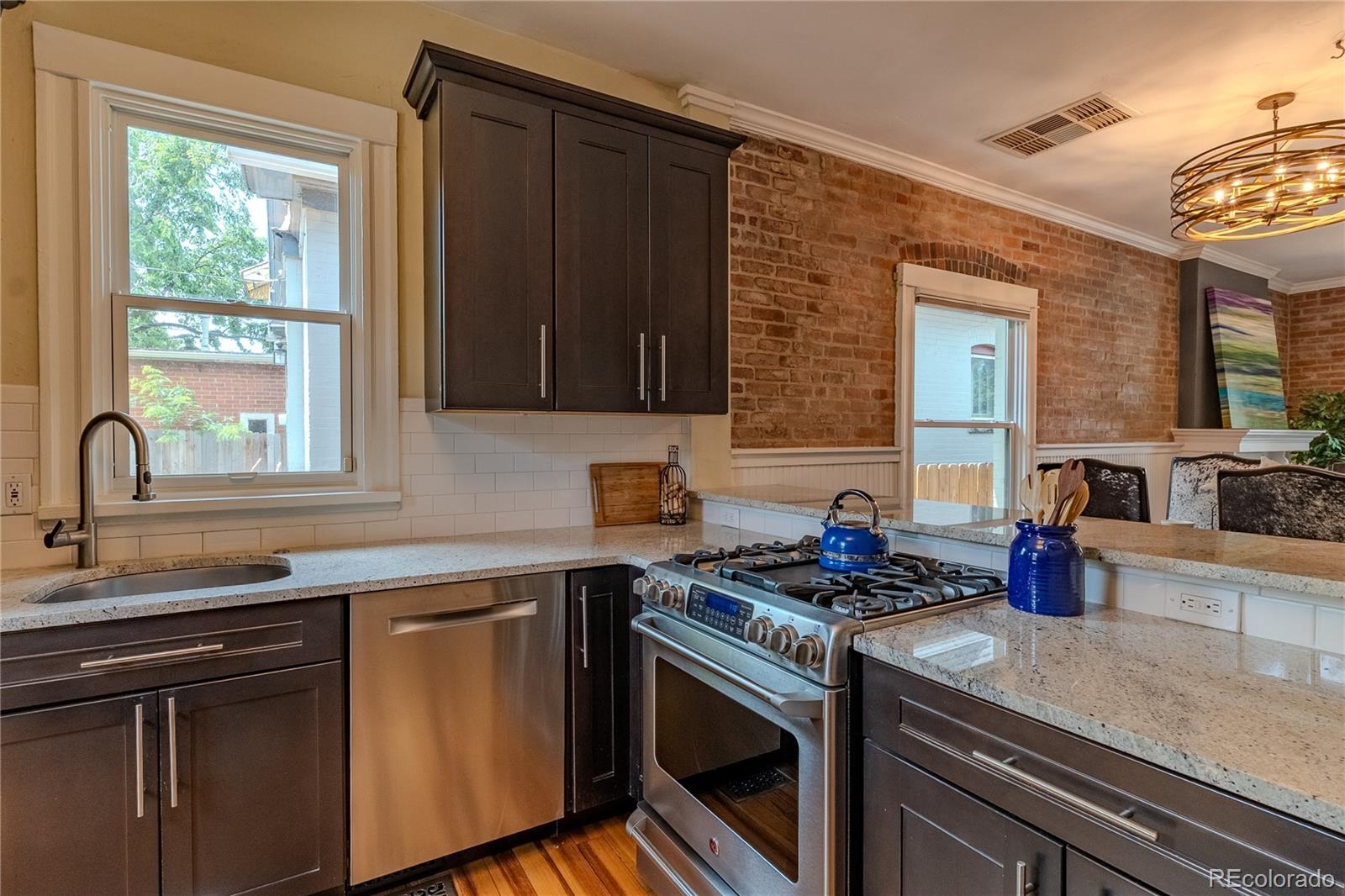 MLS Image #11 for 132  delaware street,denver, Colorado