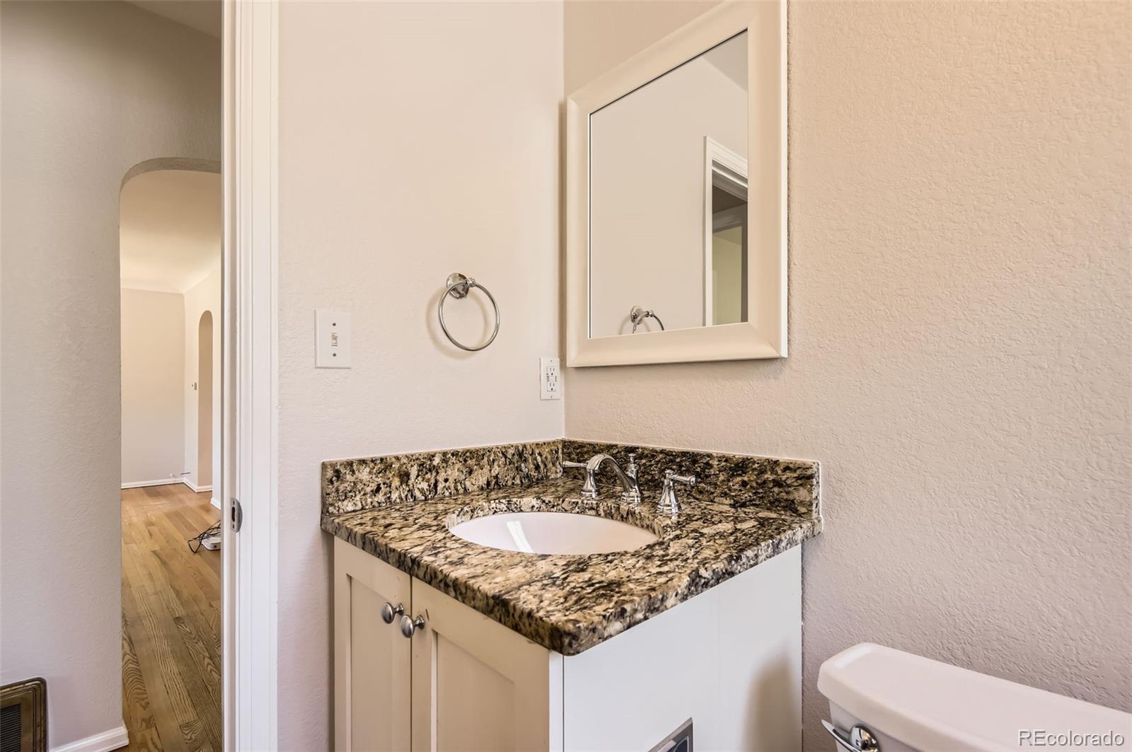 MLS Image #11 for 4111 s delaware street,englewood, Colorado