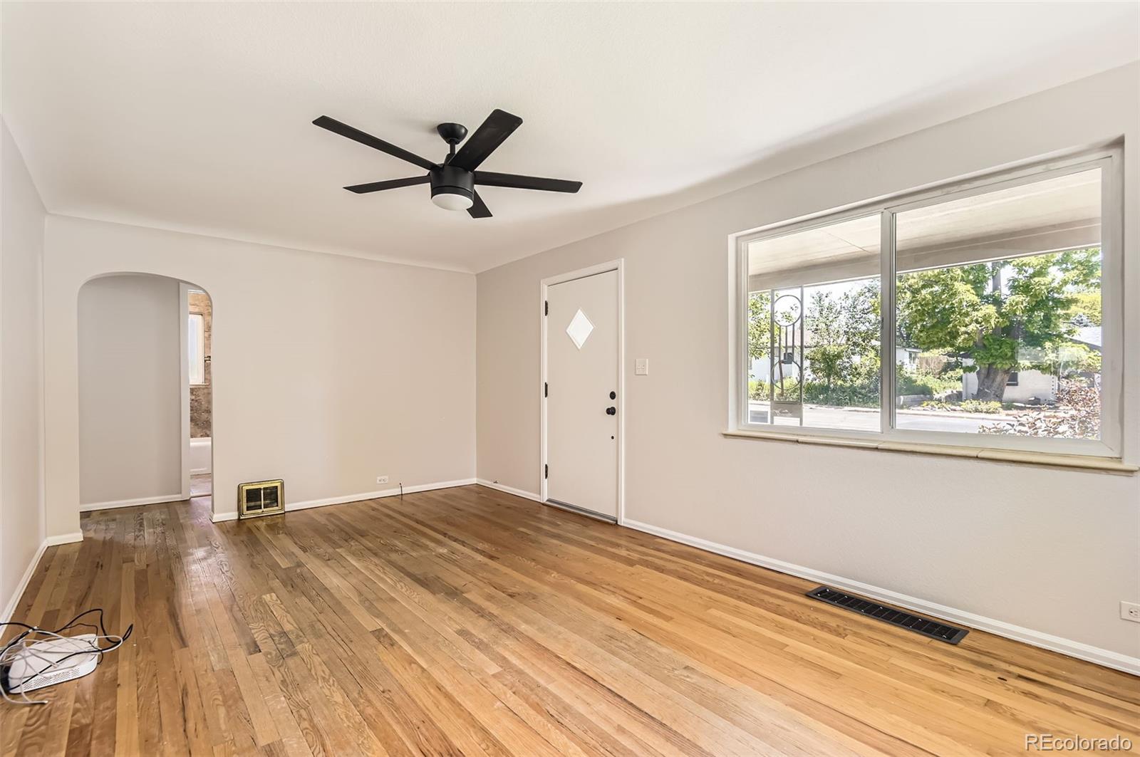 MLS Image #4 for 4111 s delaware street,englewood, Colorado