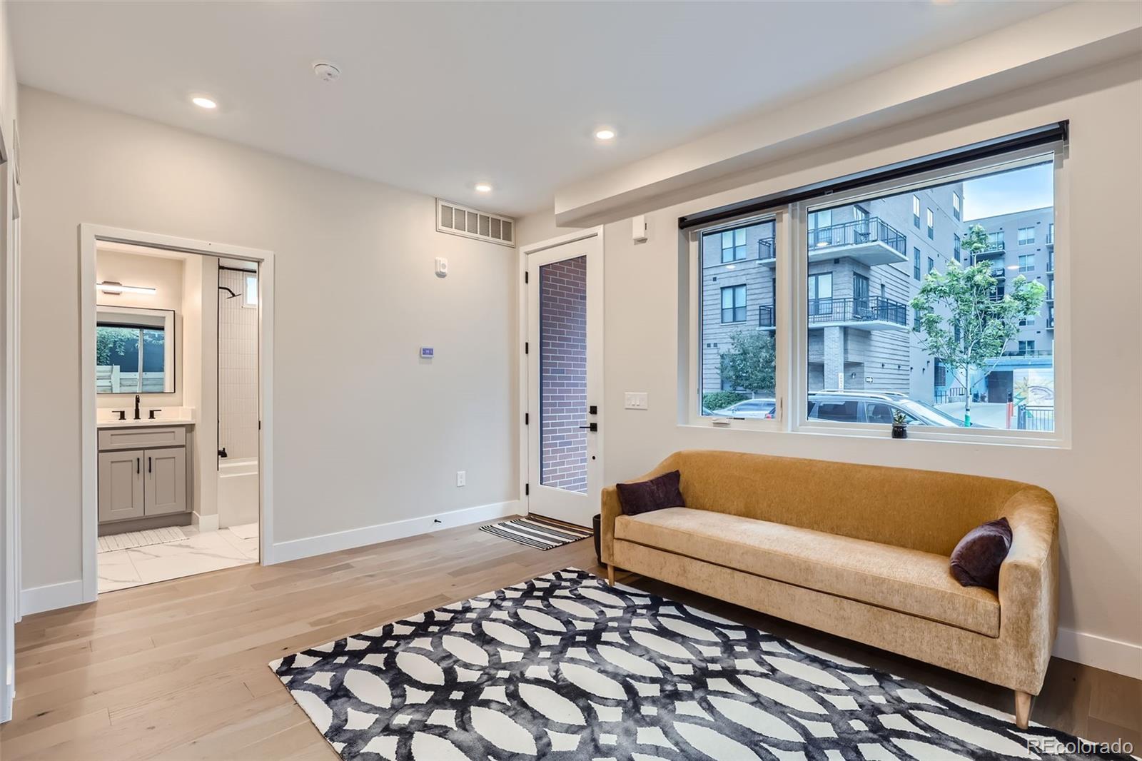 MLS Image #4 for 4025  jason street,denver, Colorado