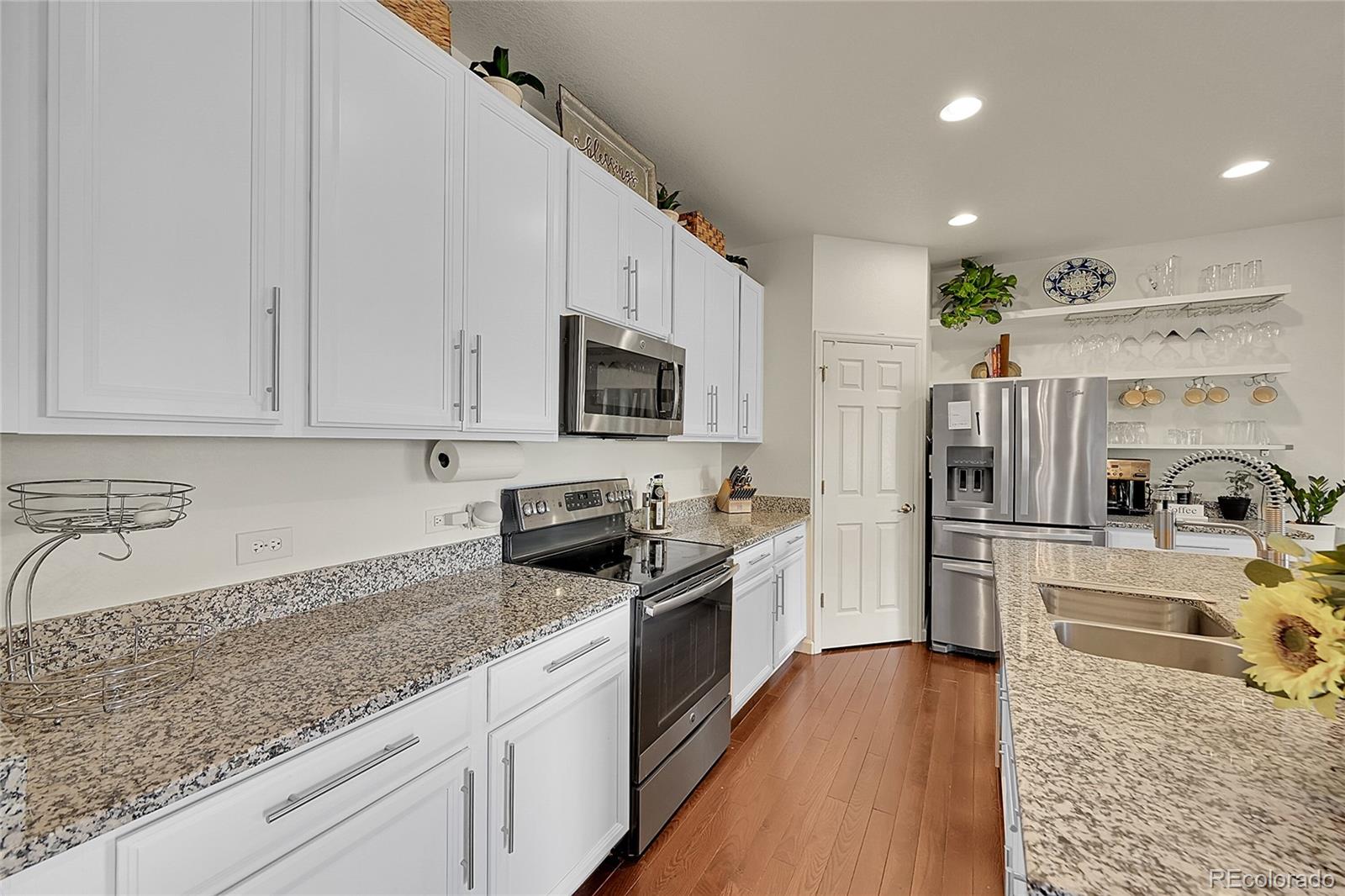 MLS Image #5 for 675 w 171st place,broomfield, Colorado