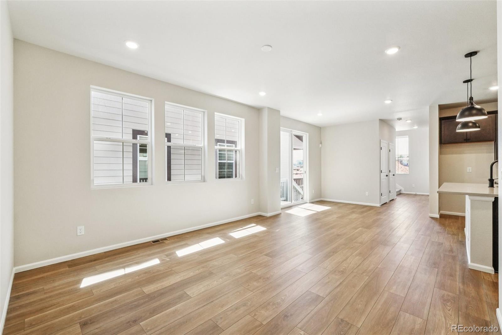 MLS Image #11 for 8785  whiteclover street,littleton, Colorado