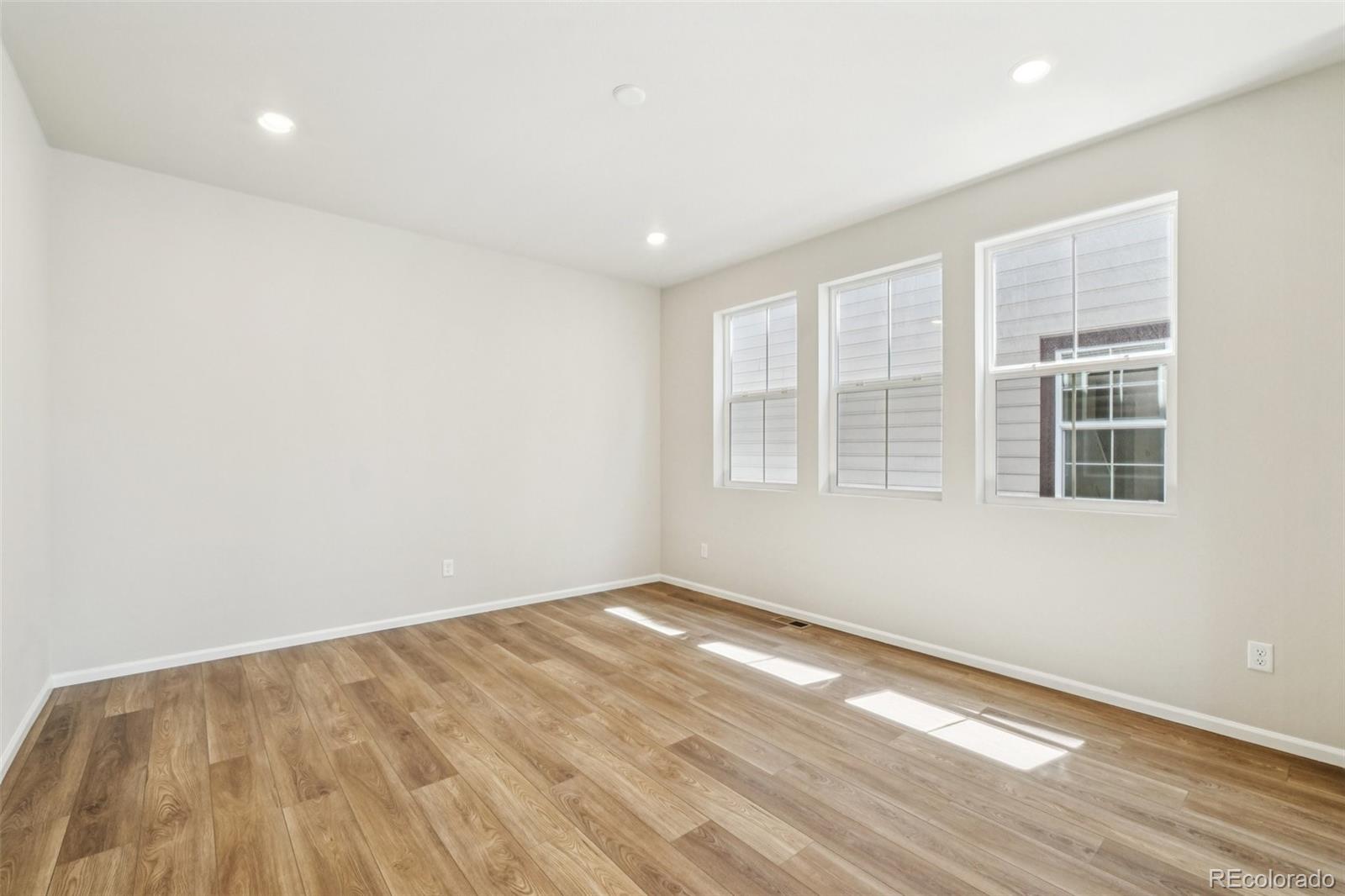 MLS Image #21 for 8785  whiteclover street,littleton, Colorado