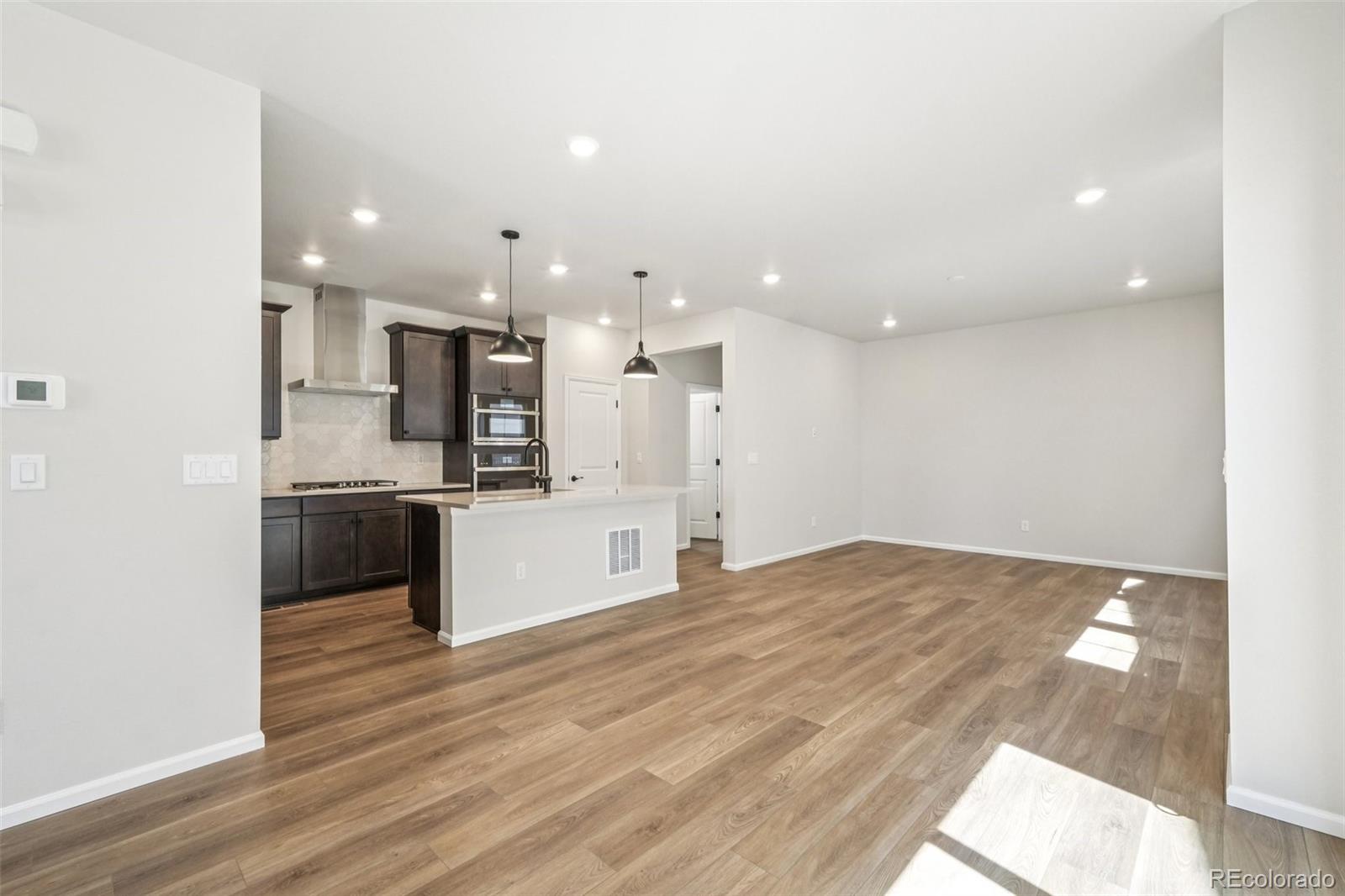 MLS Image #5 for 8785  whiteclover street,littleton, Colorado