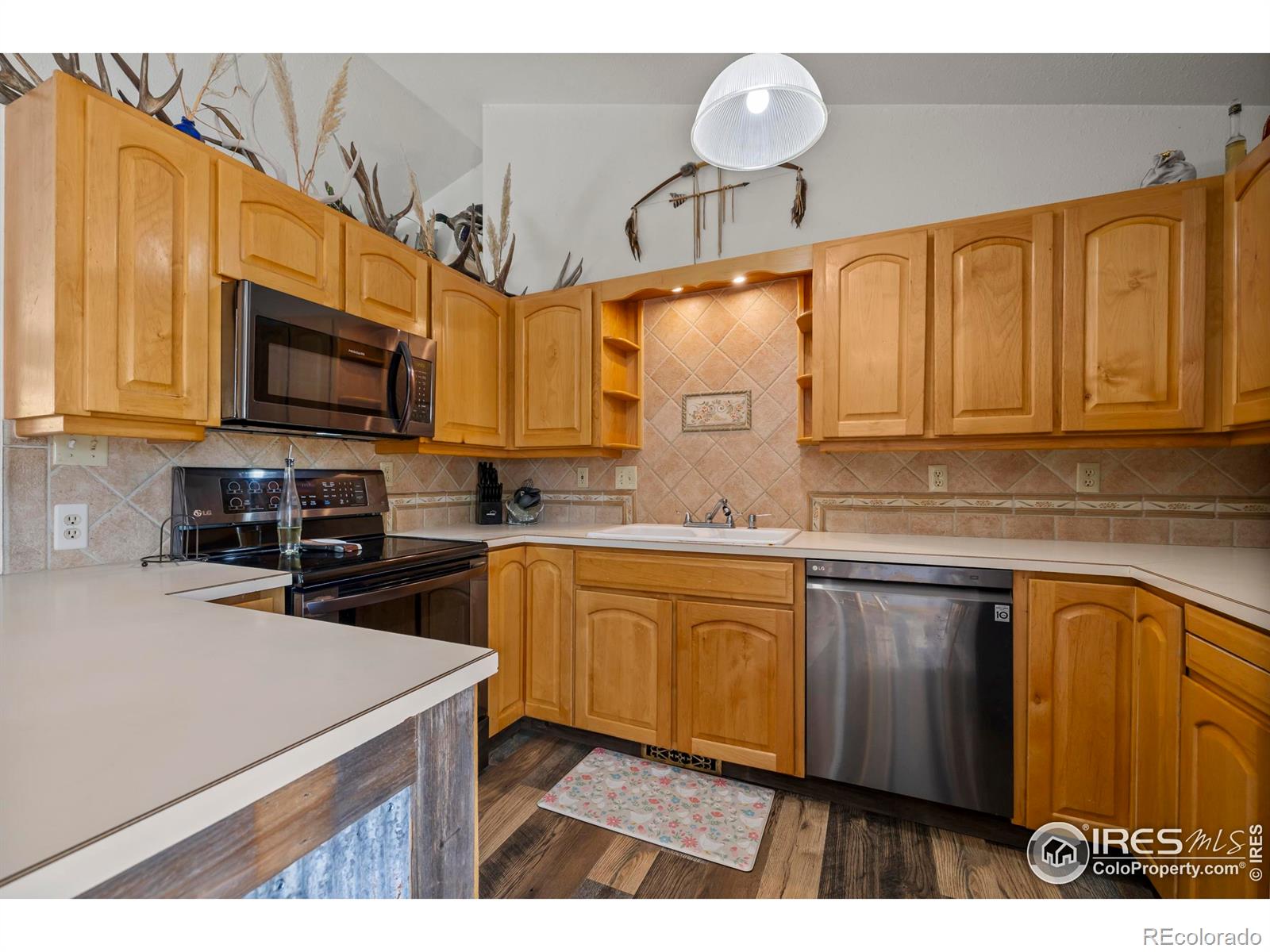 MLS Image #11 for 2821  9th place,loveland, Colorado