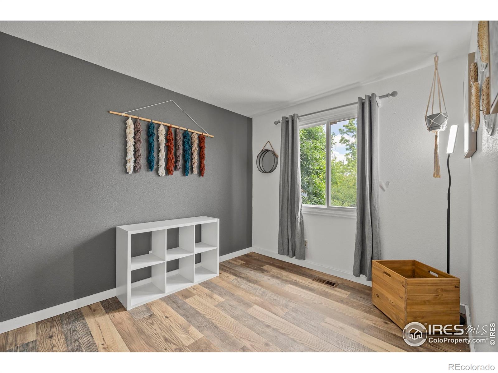 MLS Image #17 for 2821  9th place,loveland, Colorado