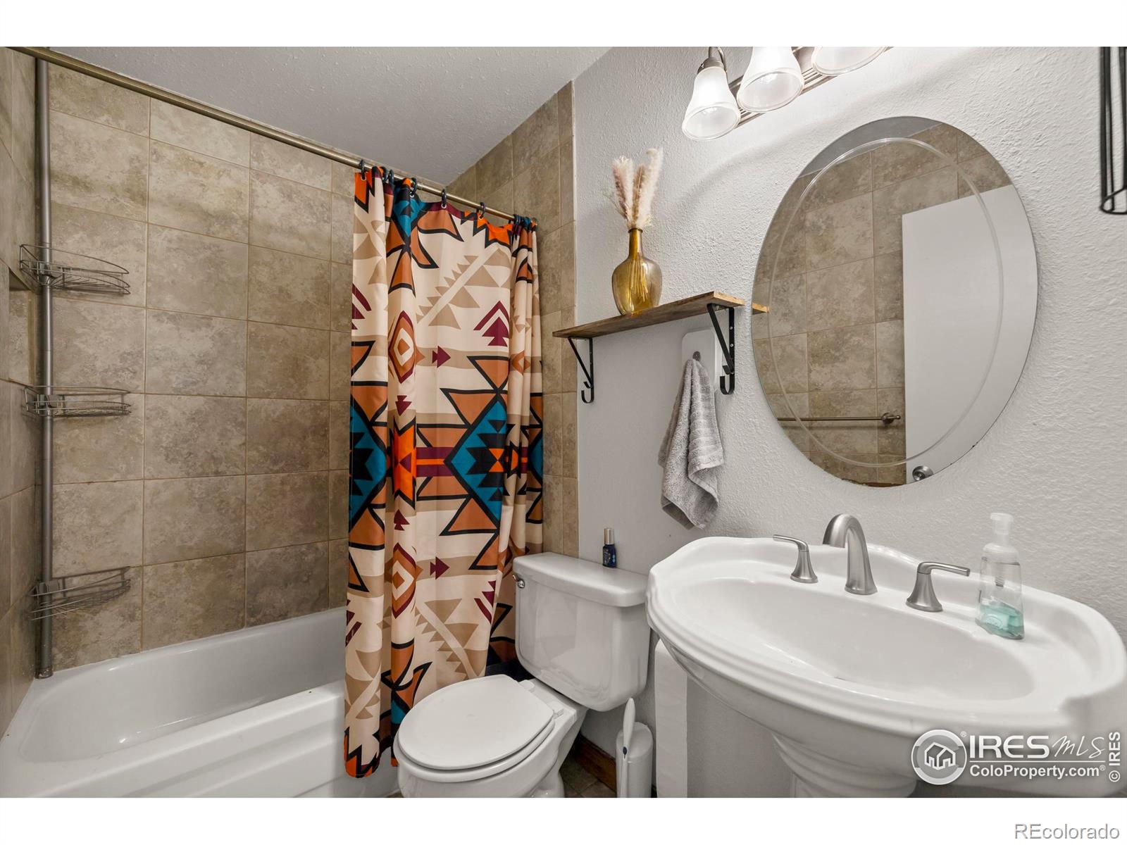 MLS Image #18 for 2821  9th place,loveland, Colorado