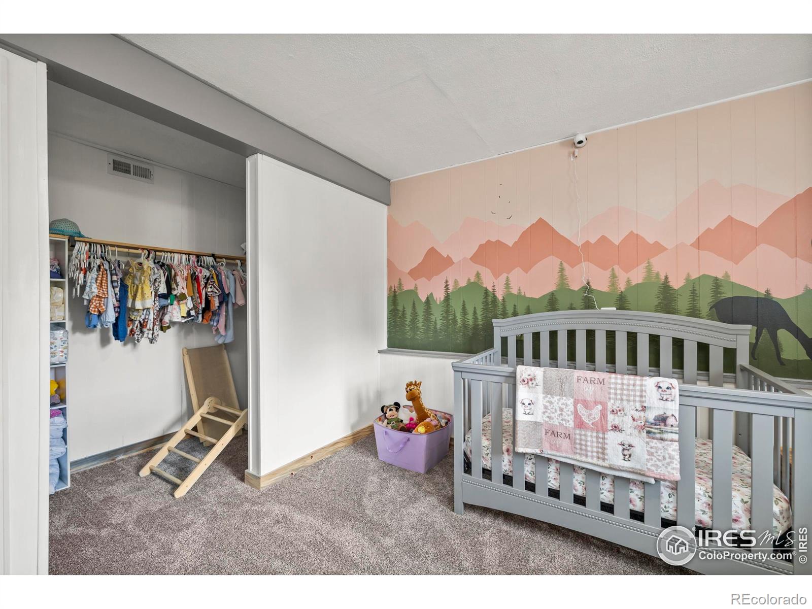 MLS Image #21 for 2821  9th place,loveland, Colorado