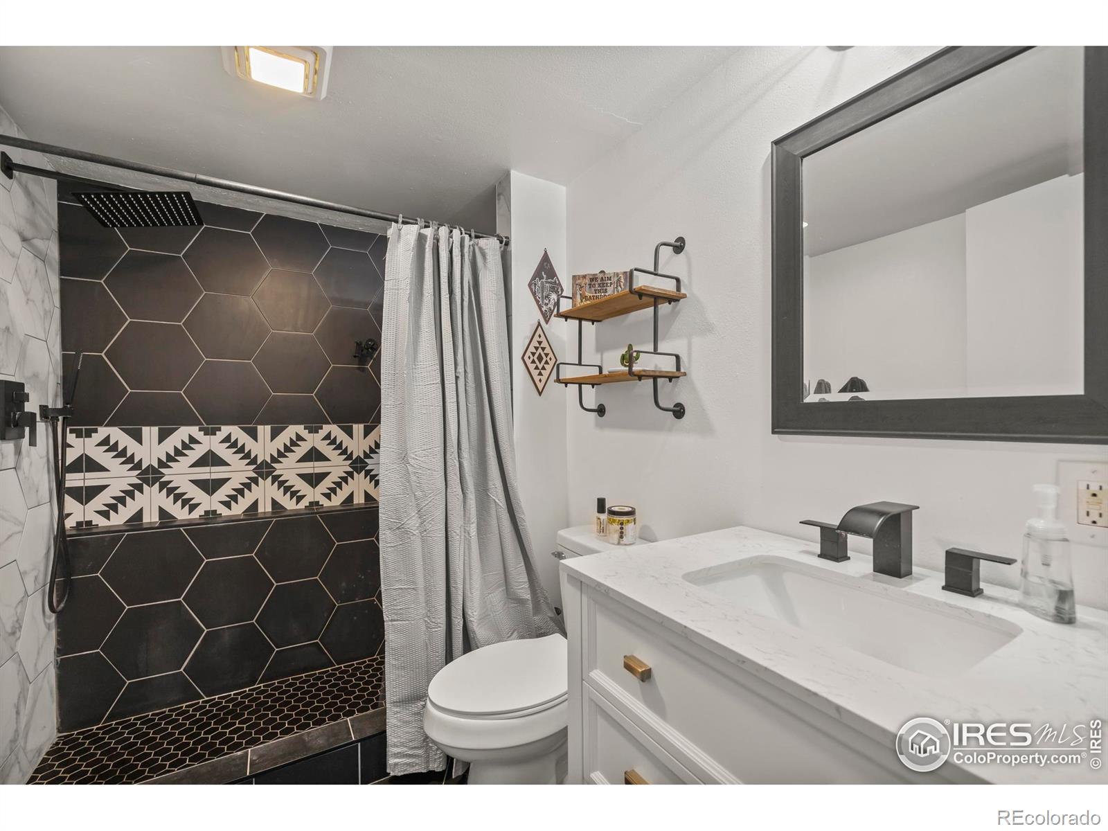 MLS Image #22 for 2821  9th place,loveland, Colorado