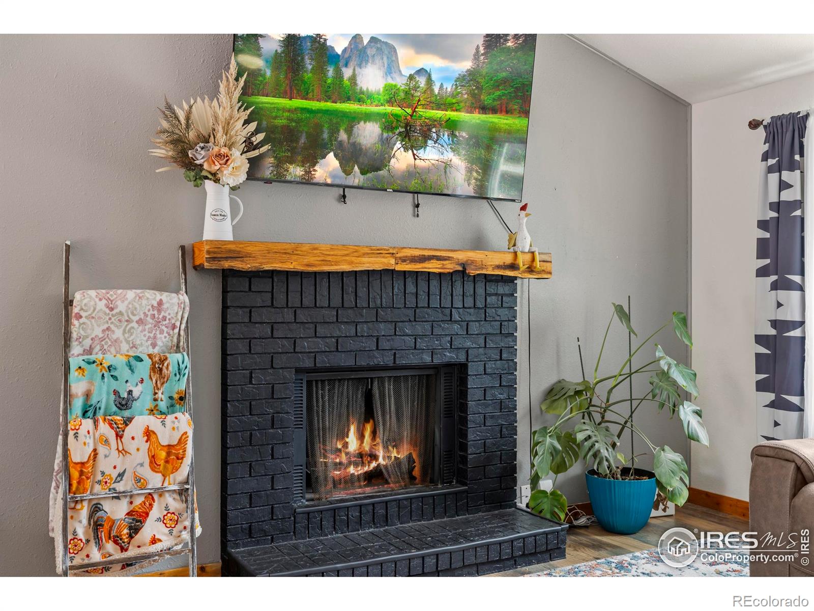 MLS Image #4 for 2821  9th place,loveland, Colorado