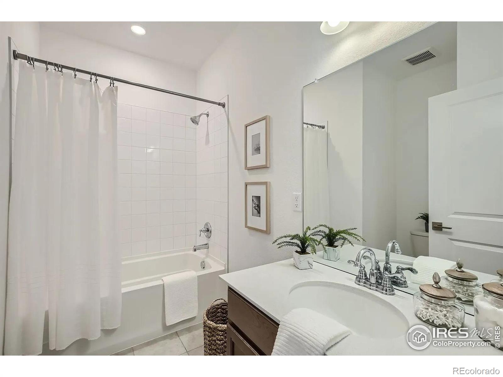 MLS Image #15 for 2745  bear springs circle,longmont, Colorado