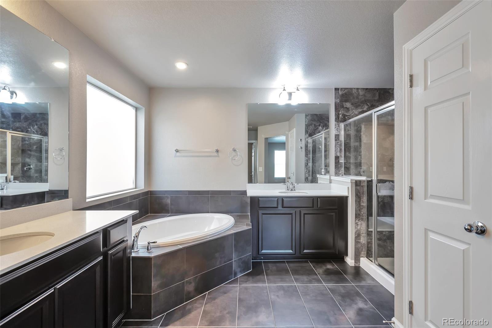 MLS Image #12 for 15955 e otero circle,centennial, Colorado
