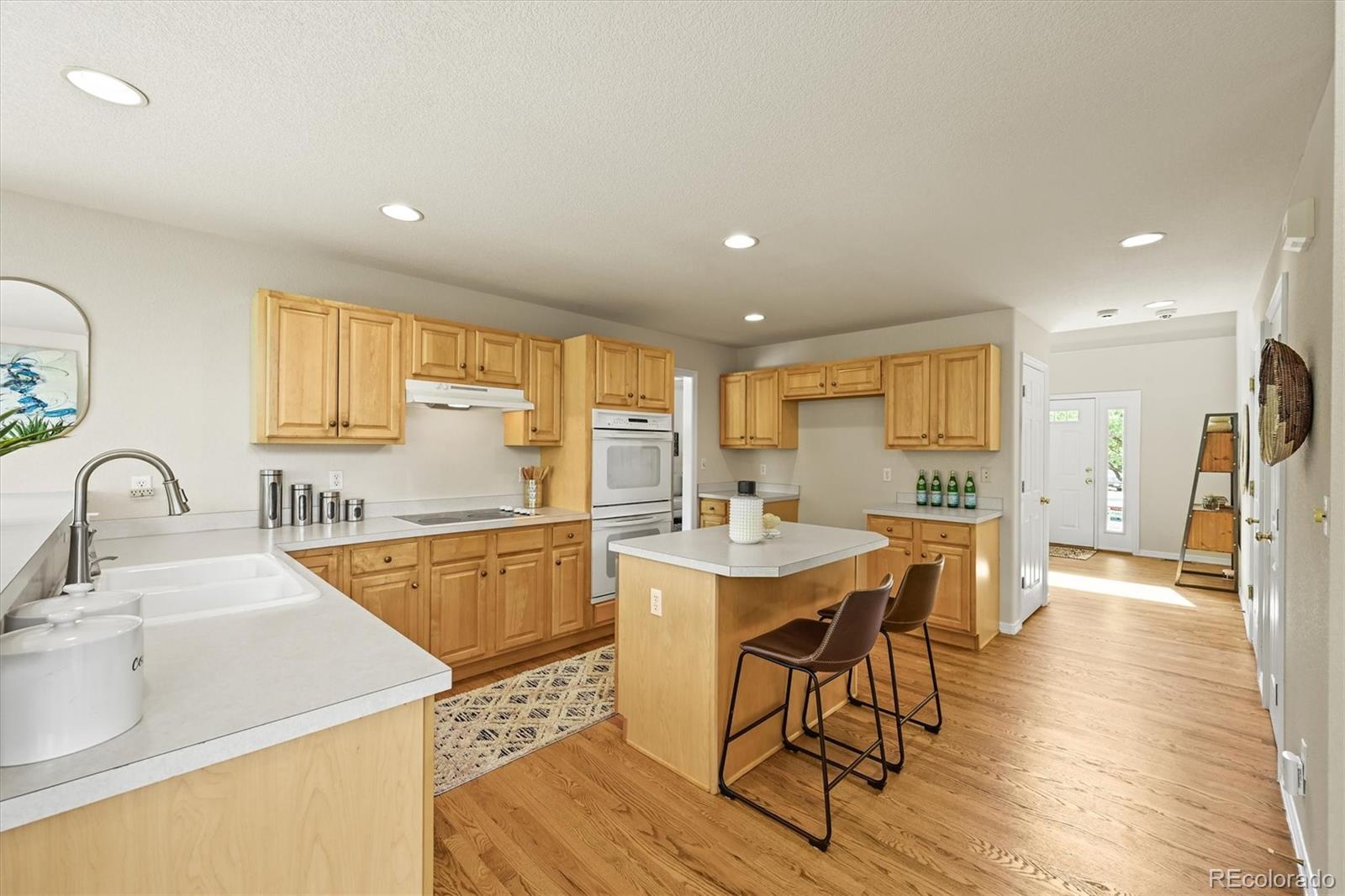 MLS Image #12 for 6364 s walden court,aurora, Colorado