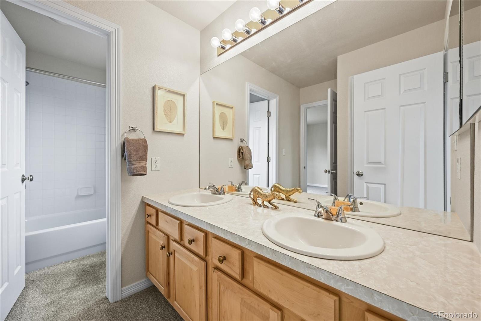 MLS Image #28 for 6364 s walden court,aurora, Colorado