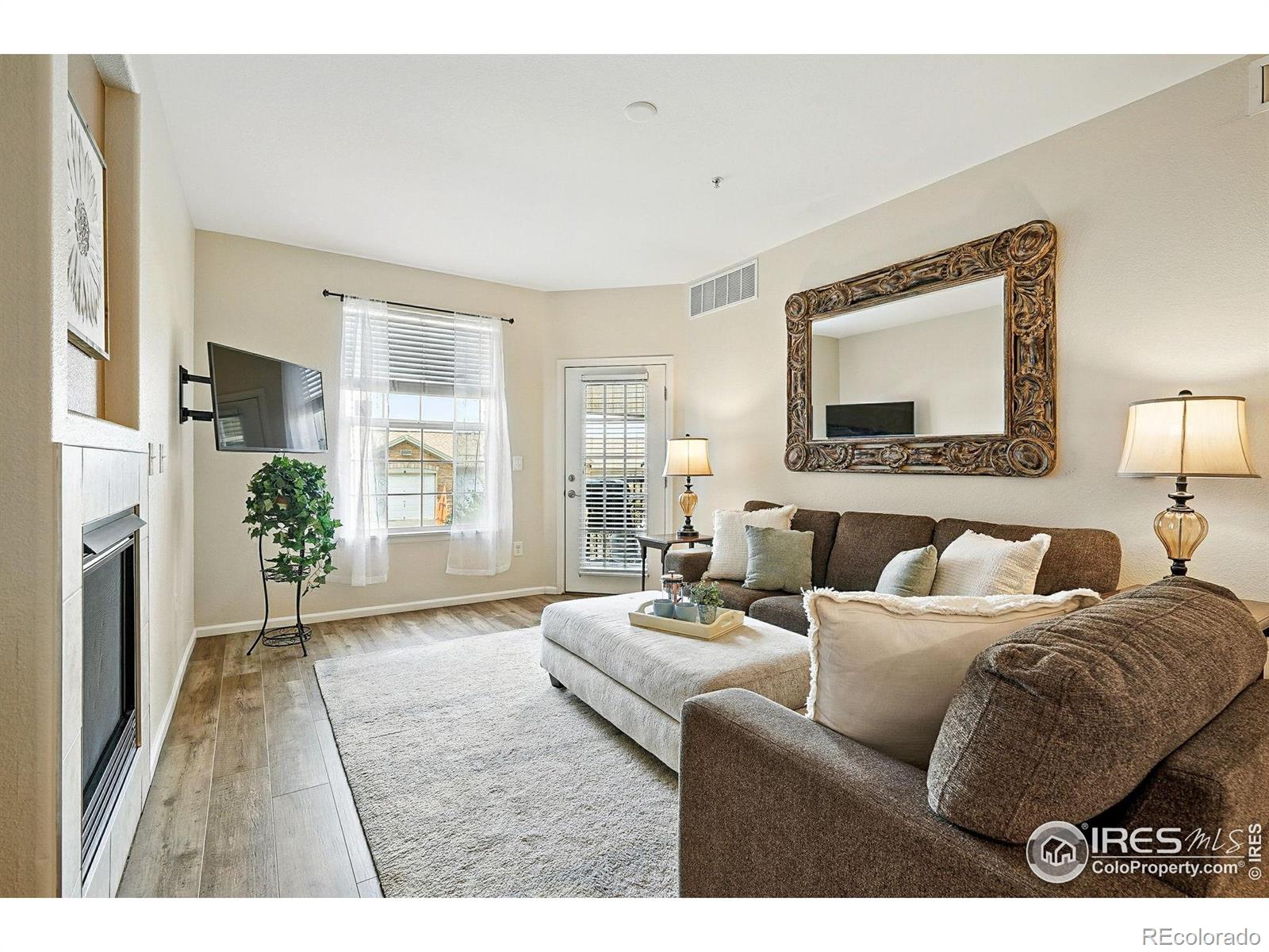 MLS Image #5 for 3045  blue sky circle,erie, Colorado