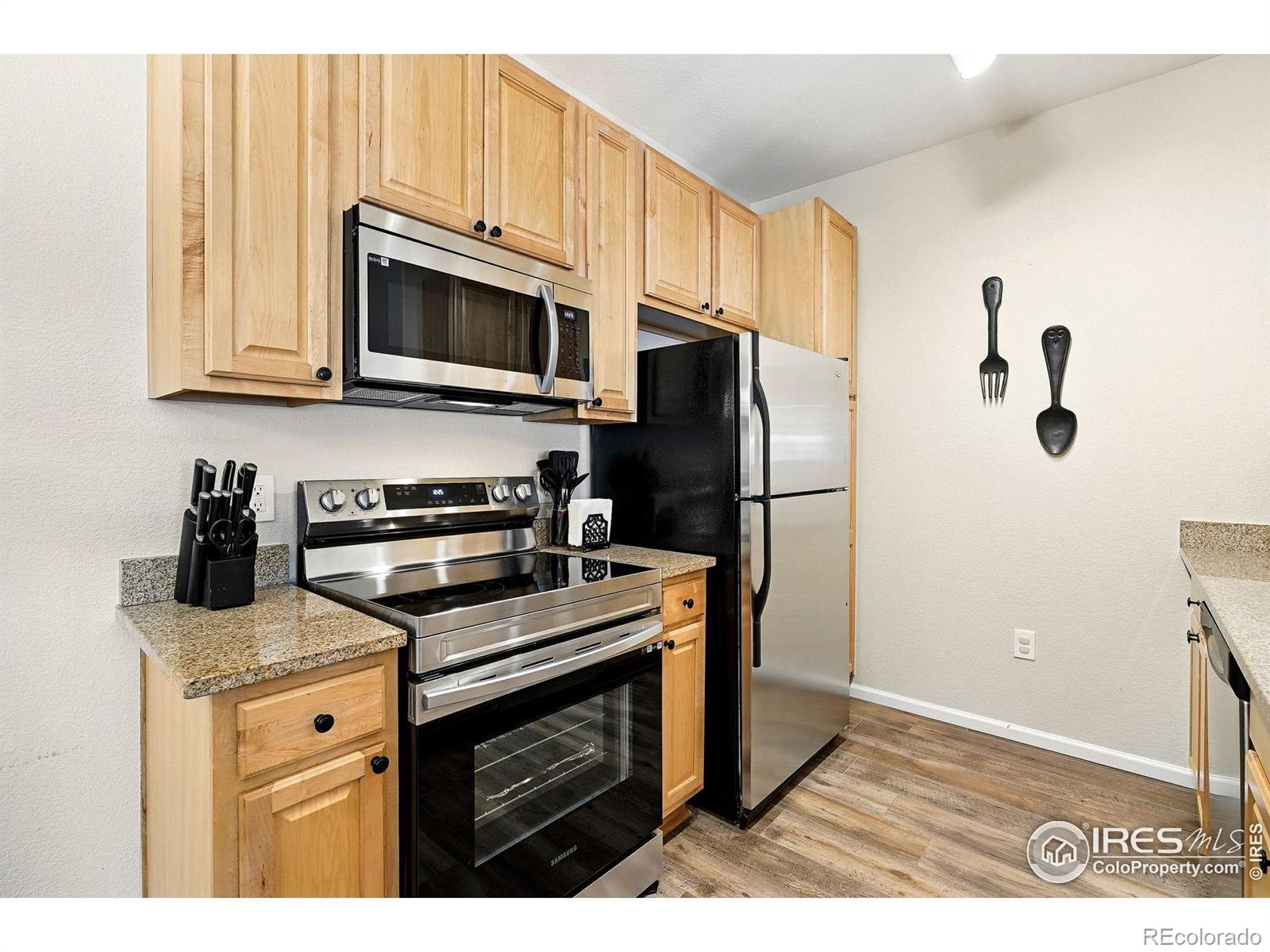 MLS Image #8 for 3045  blue sky circle,erie, Colorado