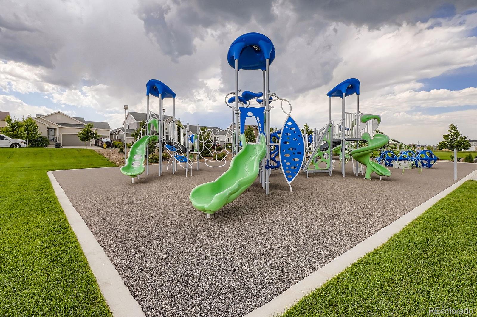 MLS Image #34 for 676  hedgerow way,brighton, Colorado